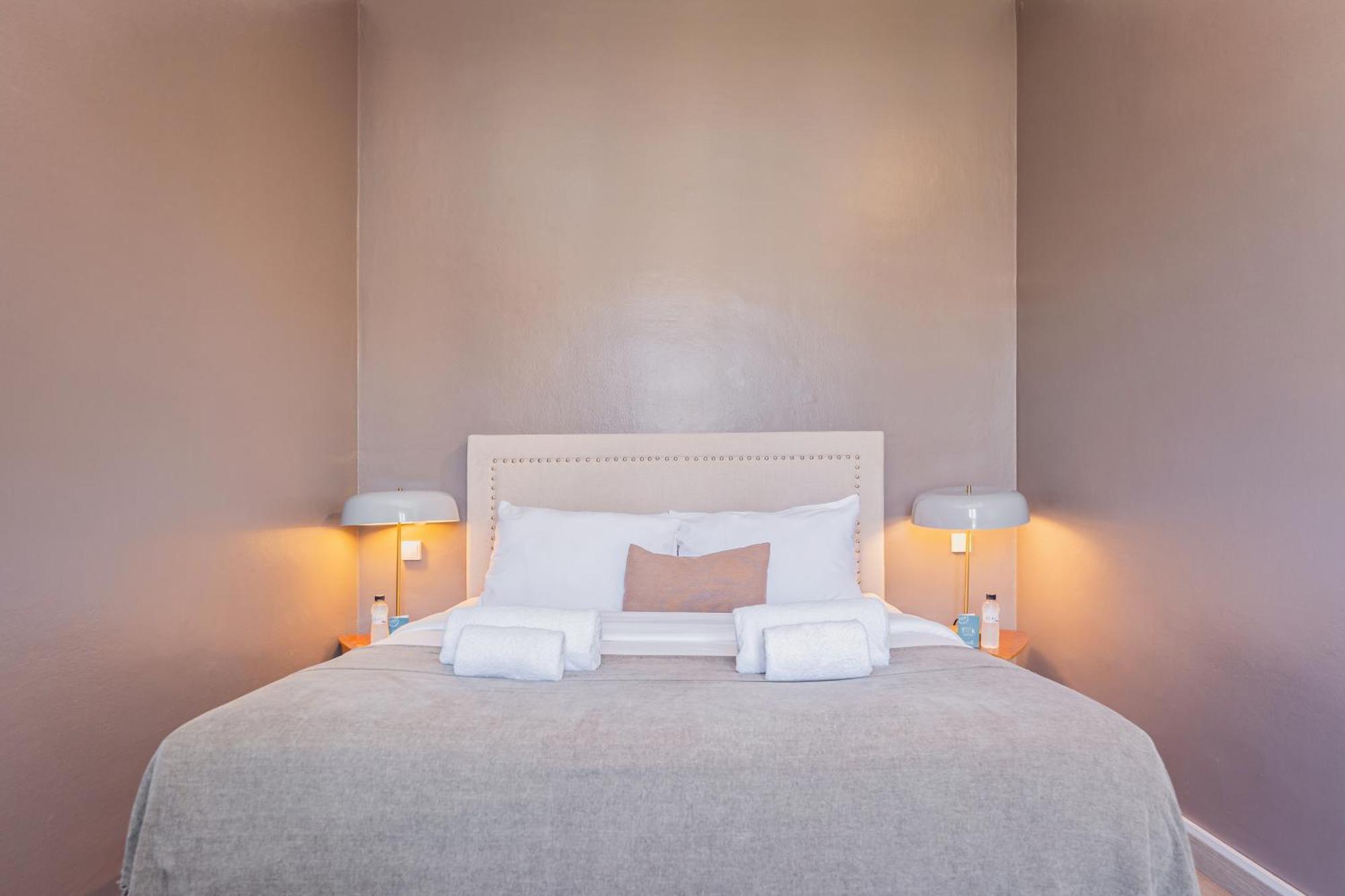 Apartment Rocafort In Eixample Barcelona