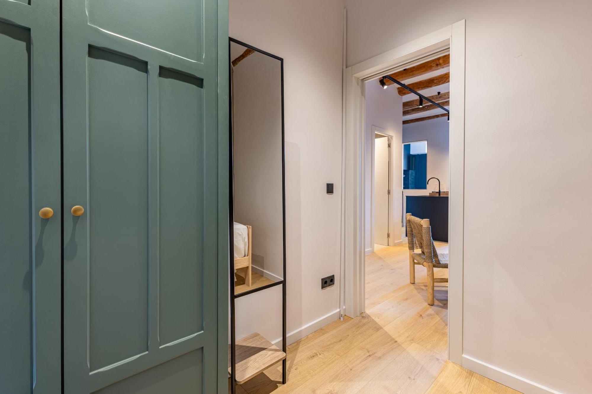 Joya De La Arquitectura Catalana Apartamento *