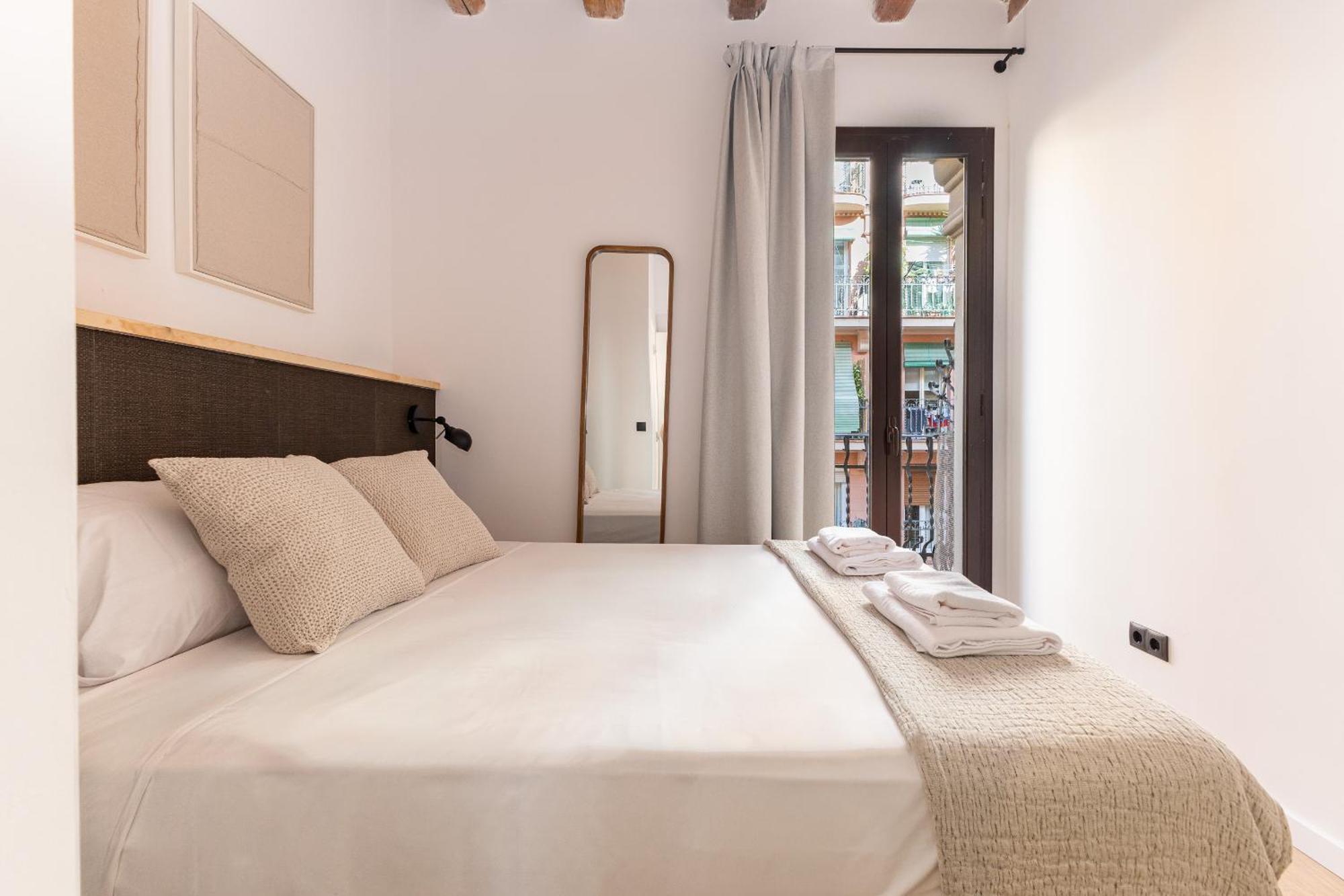 Joya De La Arquitectura Catalana Apartamento