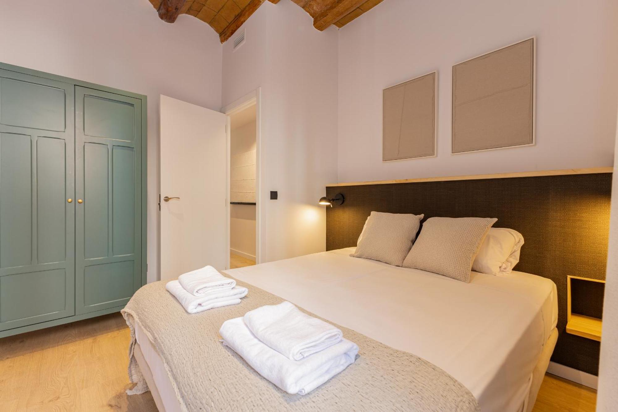 Joya De La Arquitectura Catalana Apartamento *
