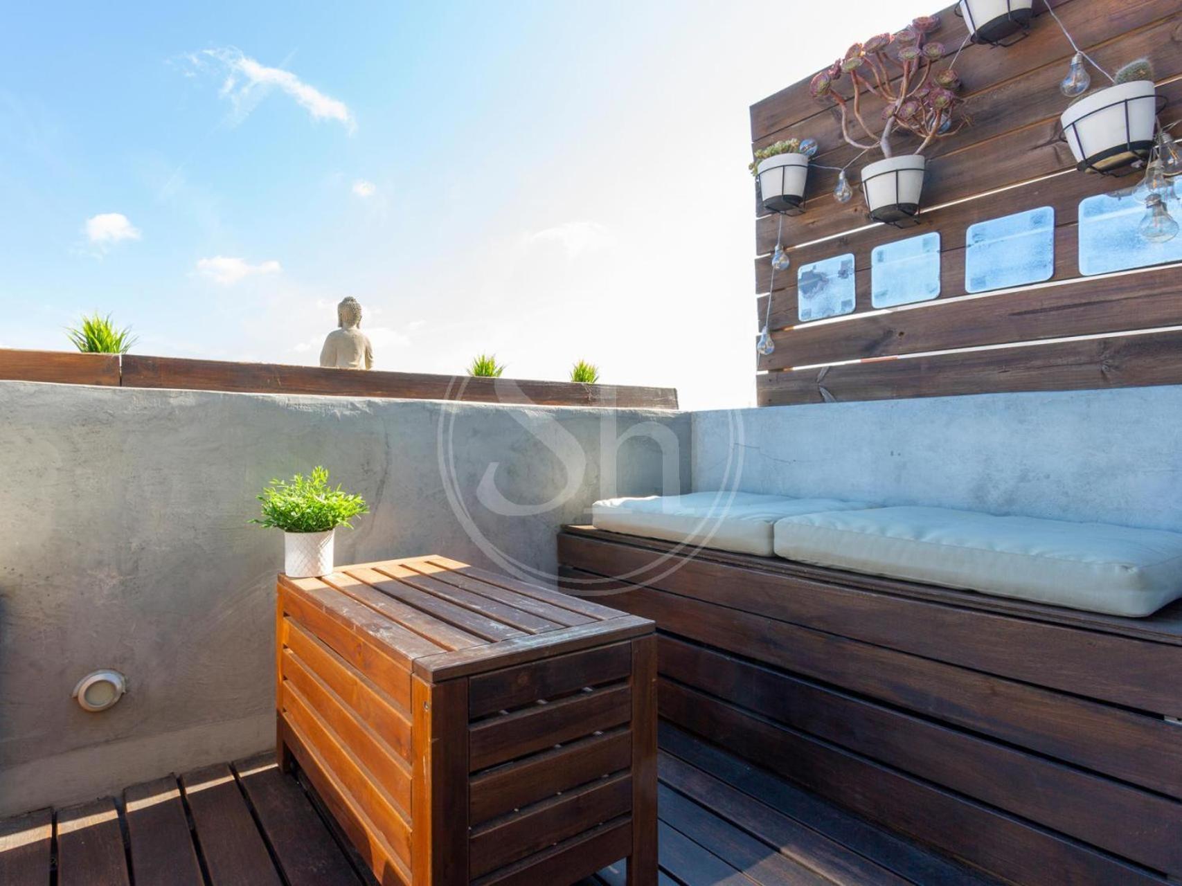Attic Terrace Montjuic *