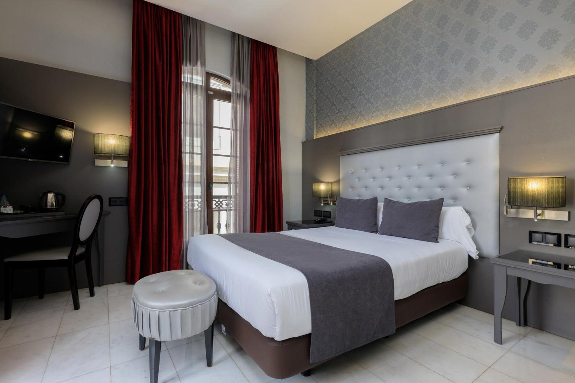 Ciutadella Hotel 4*