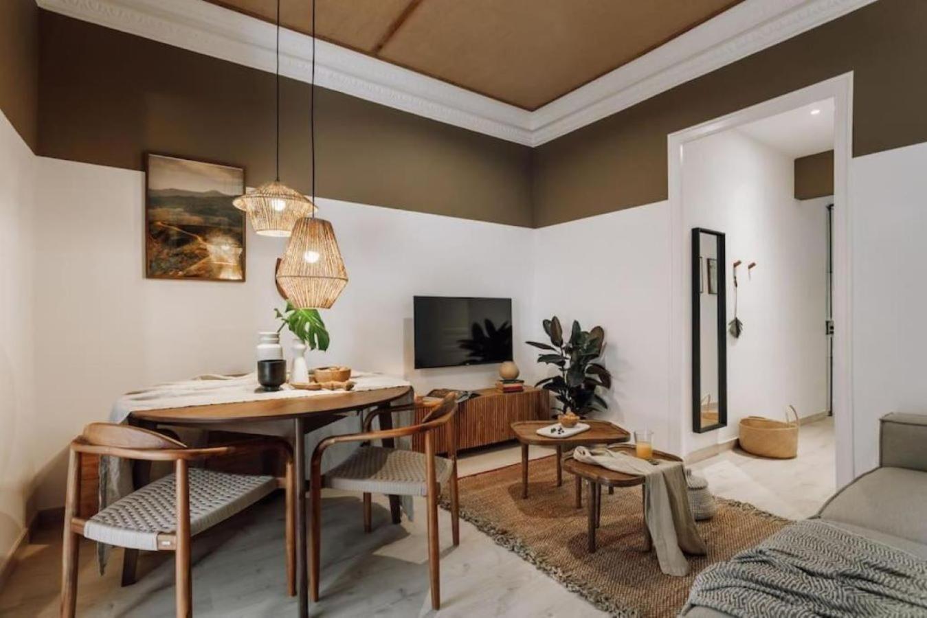 Zioba - 3 Bedroom And Balcony In Gracia *