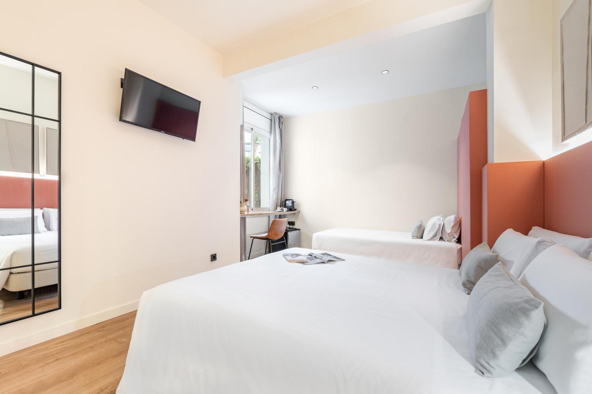 Lemar By Aspasios Bed and breakfast Barcelona
