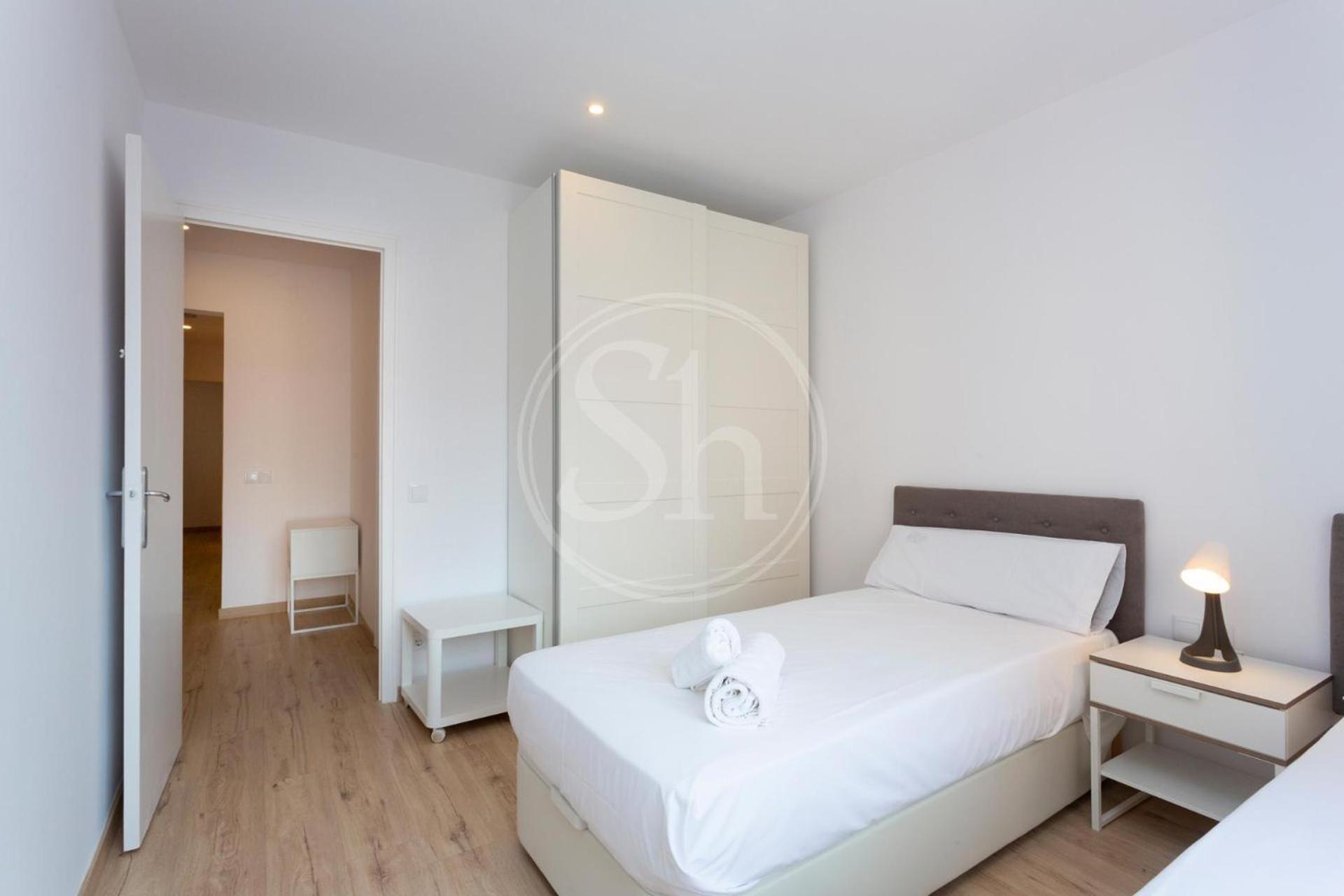 Comodo 5 Apartment *
