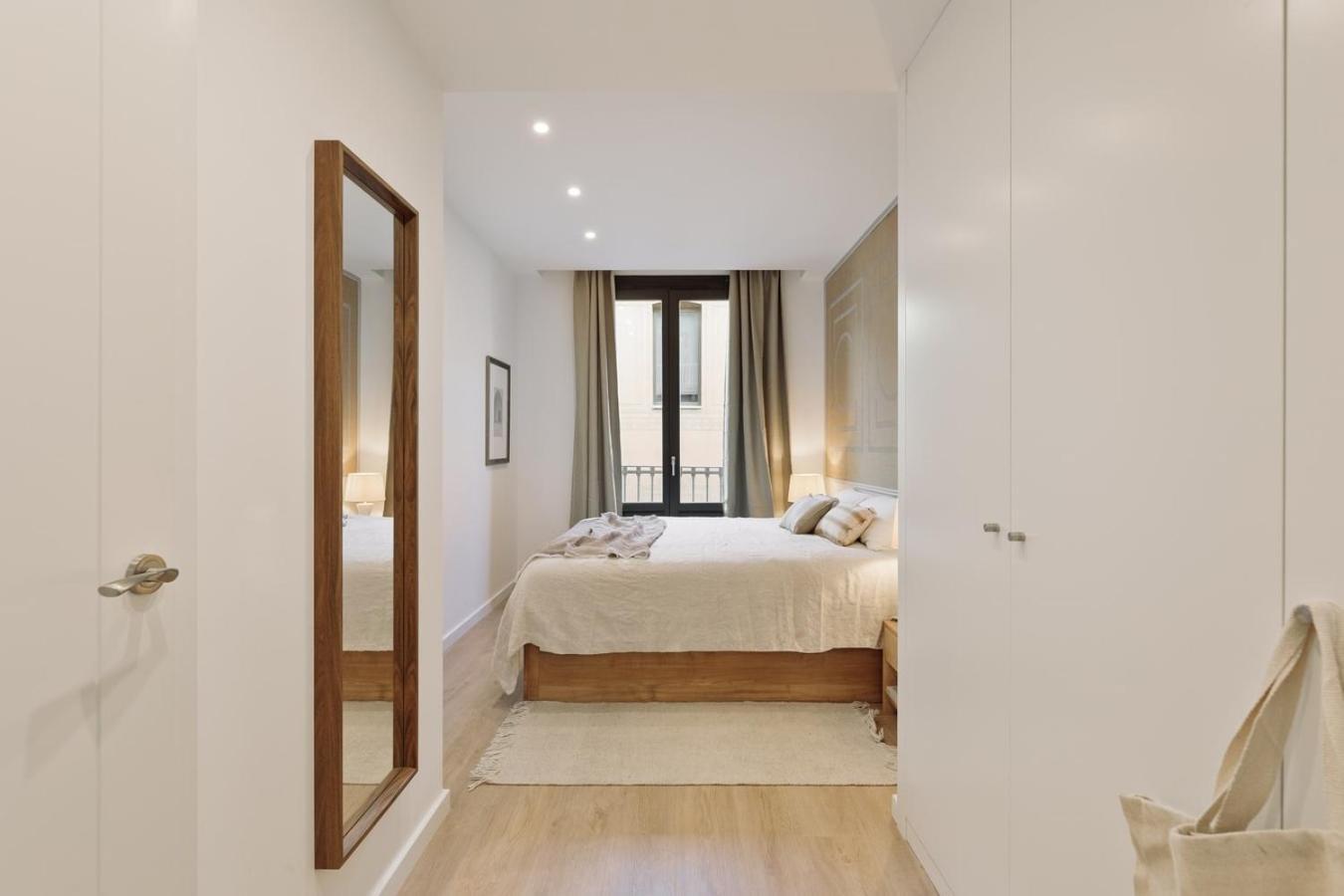 Pompei - 2 Bedrooms, Balcony And Terrace In Ciutat Vella * Barcelona