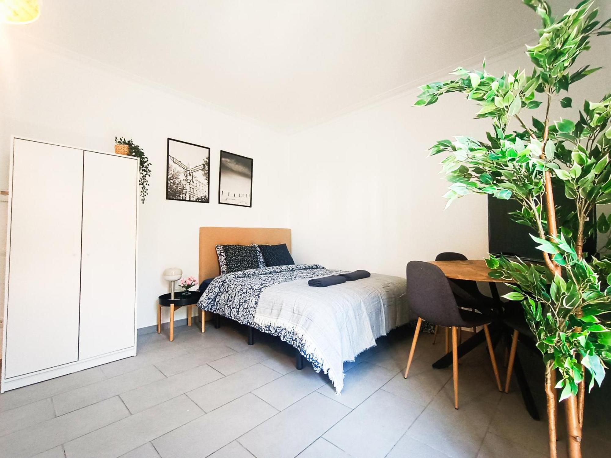 Private In Heart Of Hostal Barcelona