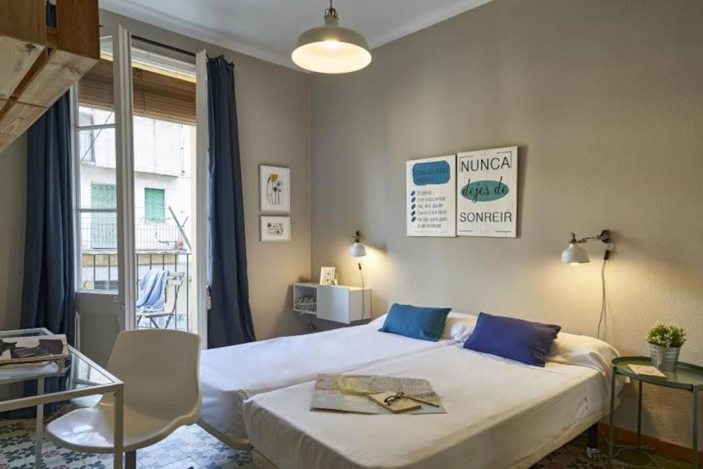 Bebarceloner Sants Apartments- 3 Bedroom Apartamento Barcelona