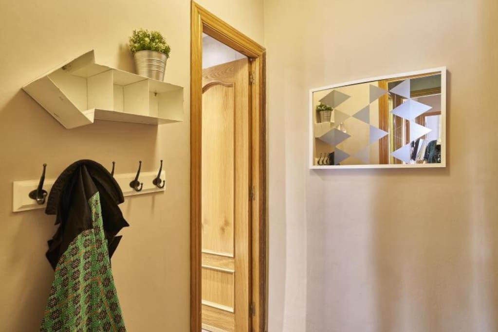 Apartamento Bebarceloner Sants Apartments- 3 Bedroom Barcelona