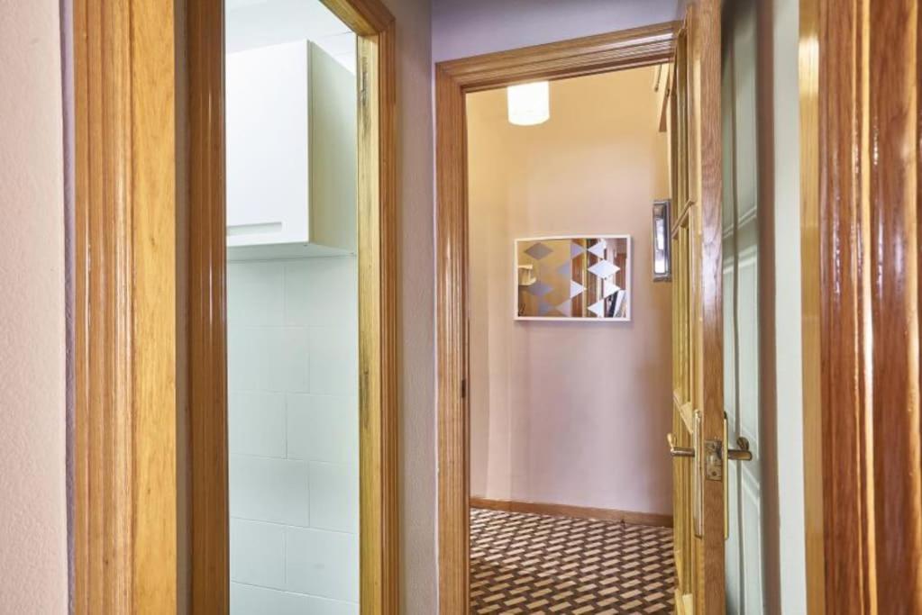 Apartamento Bebarceloner Sants Apartments- 3 Bedroom *