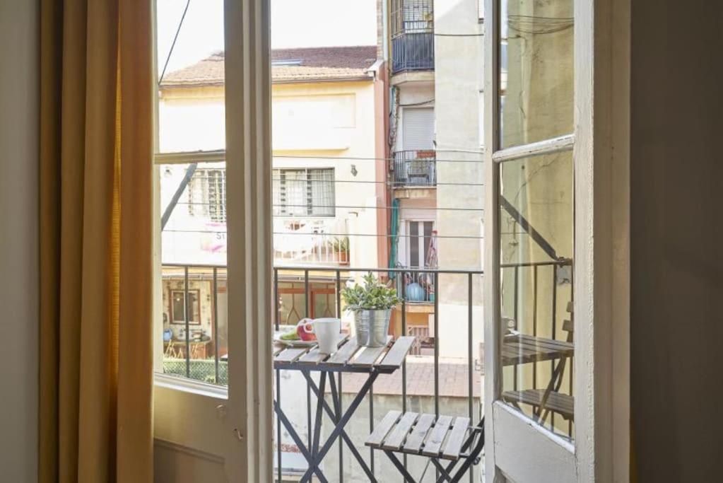 Bebarceloner Sants Apartments- 3 Bedroom Apartamento Barcelona