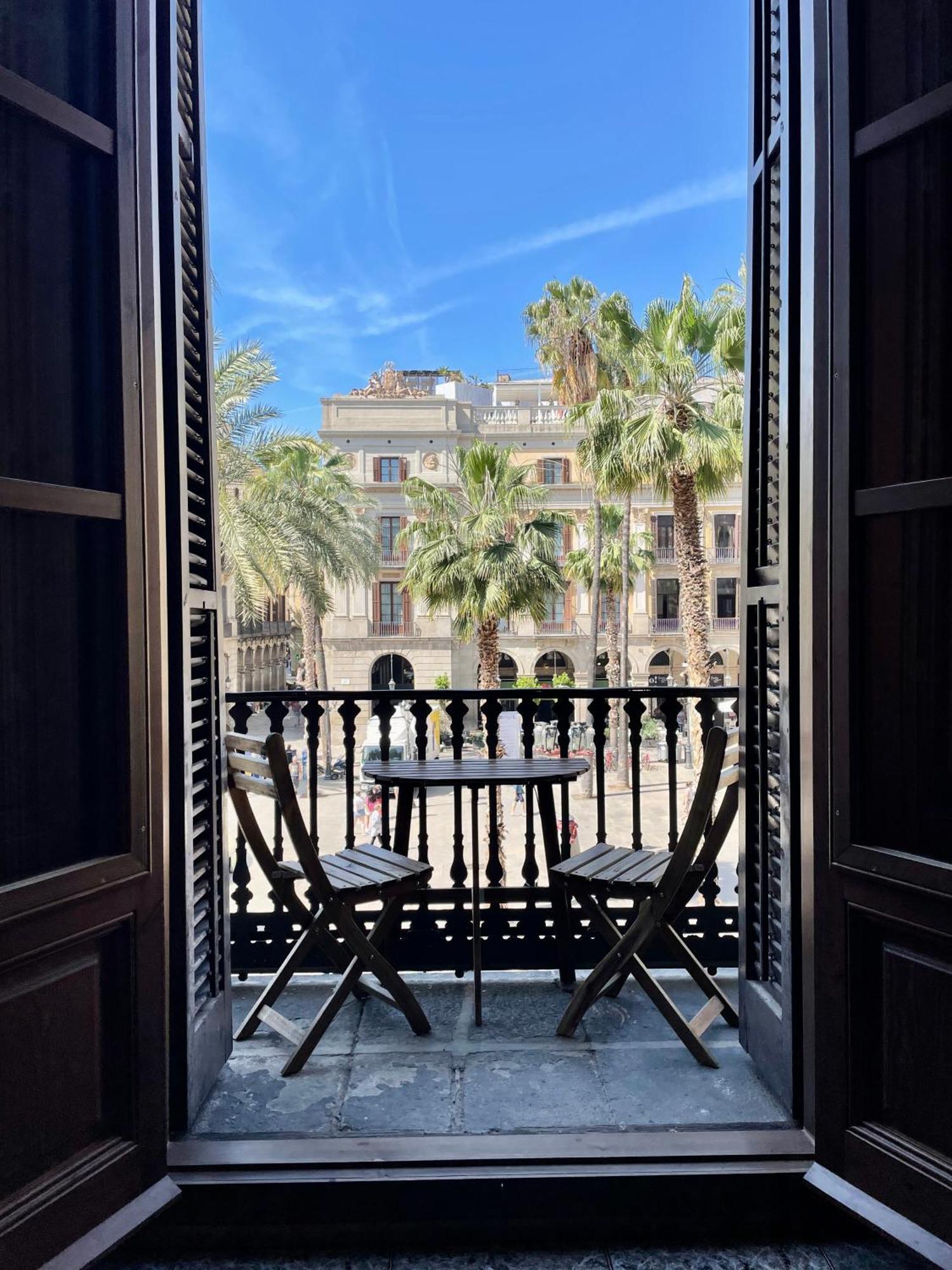 Classic Plaza Real Apartment Barcelona