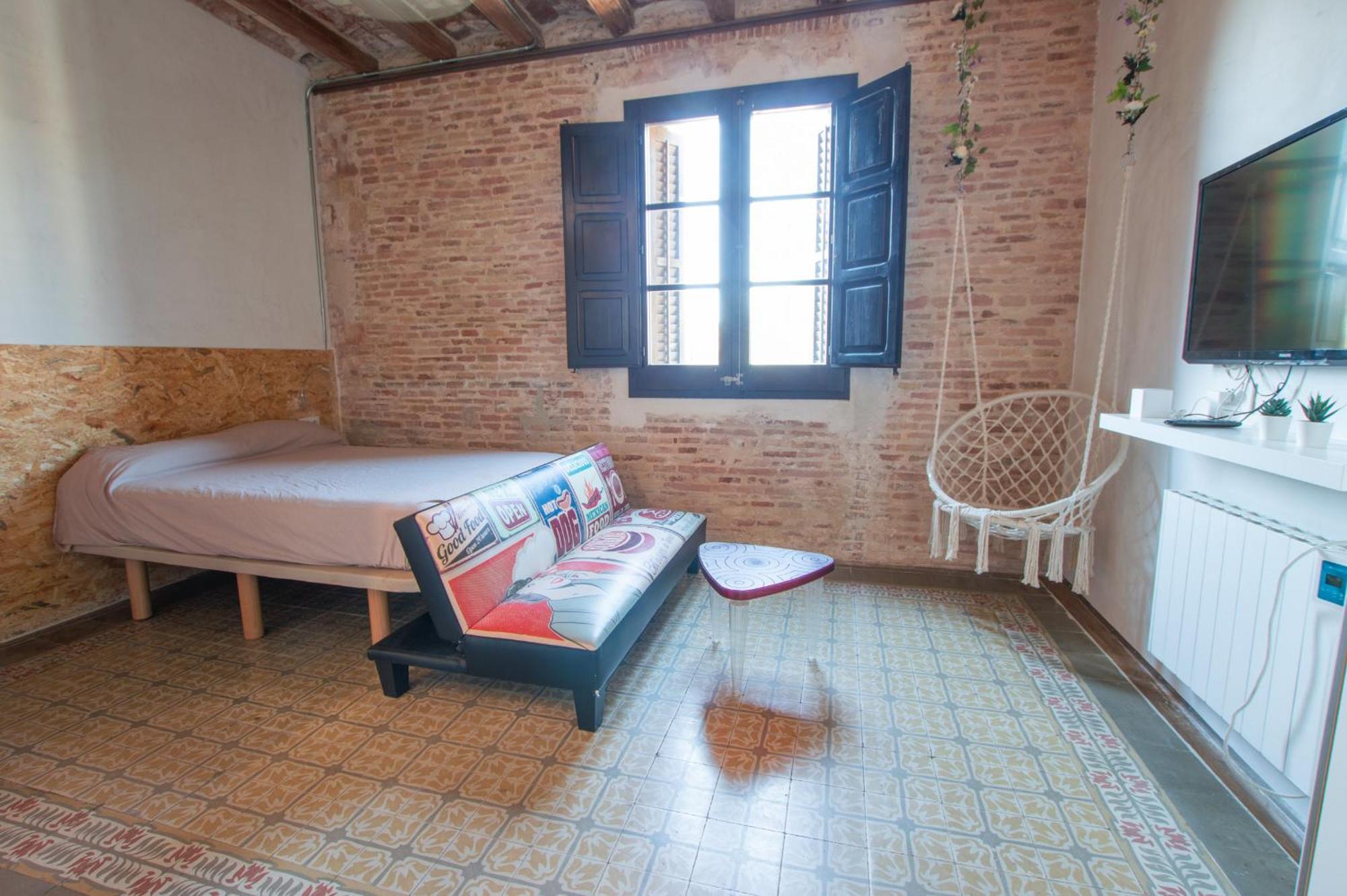 Classic Plaza Real Apartment
