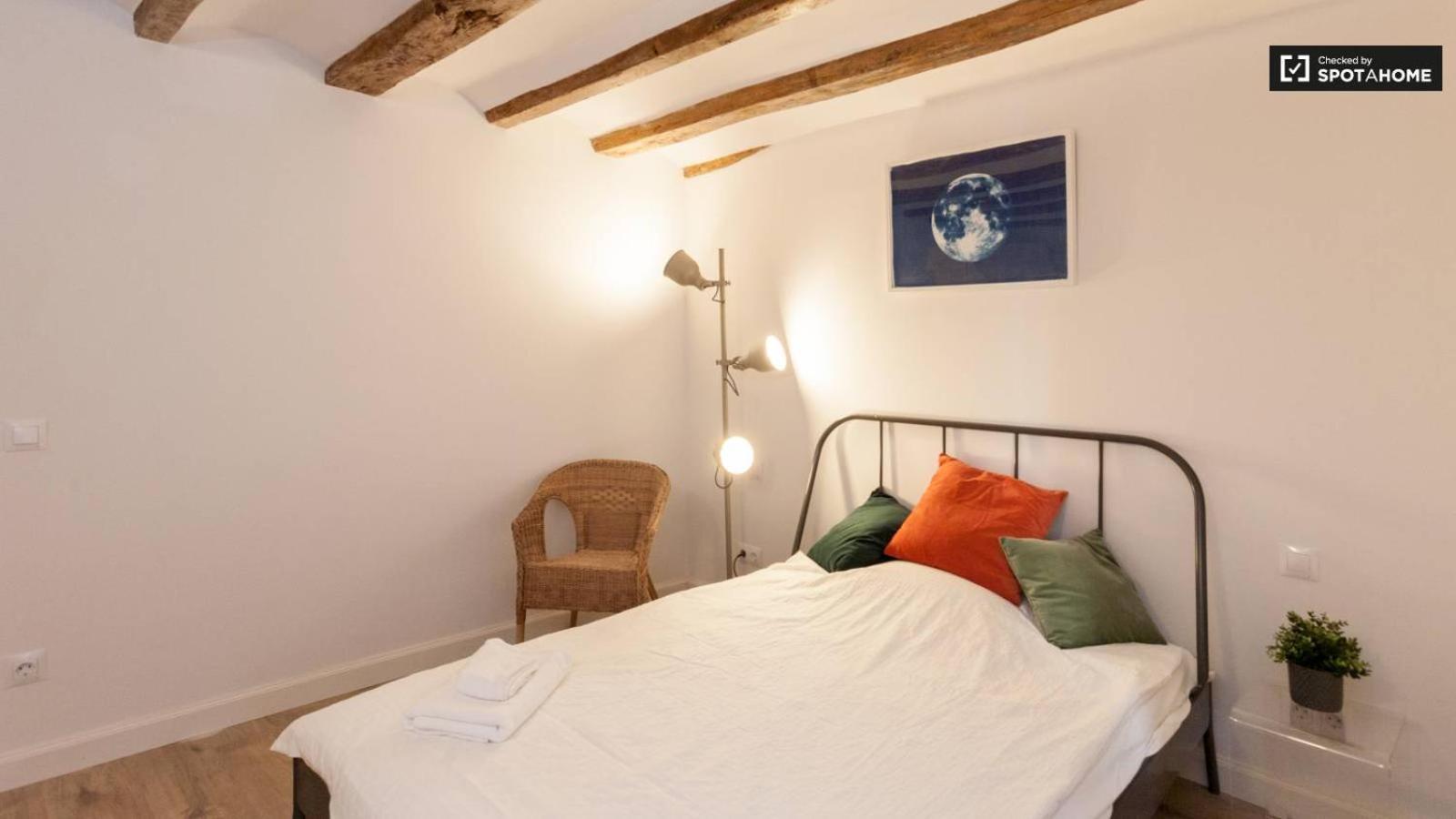 Ramblas - 01 Apartment *