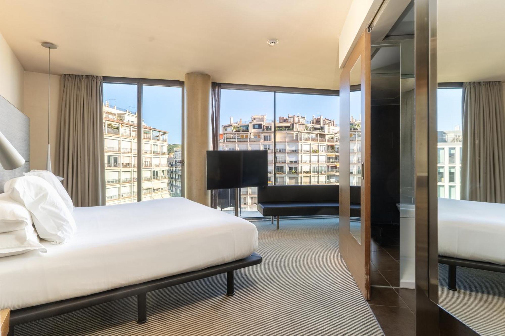 B 3* Barcelona