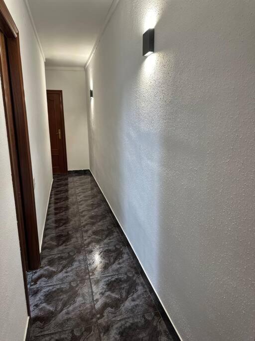Lindo En El Centro De Apartamento Barcelona