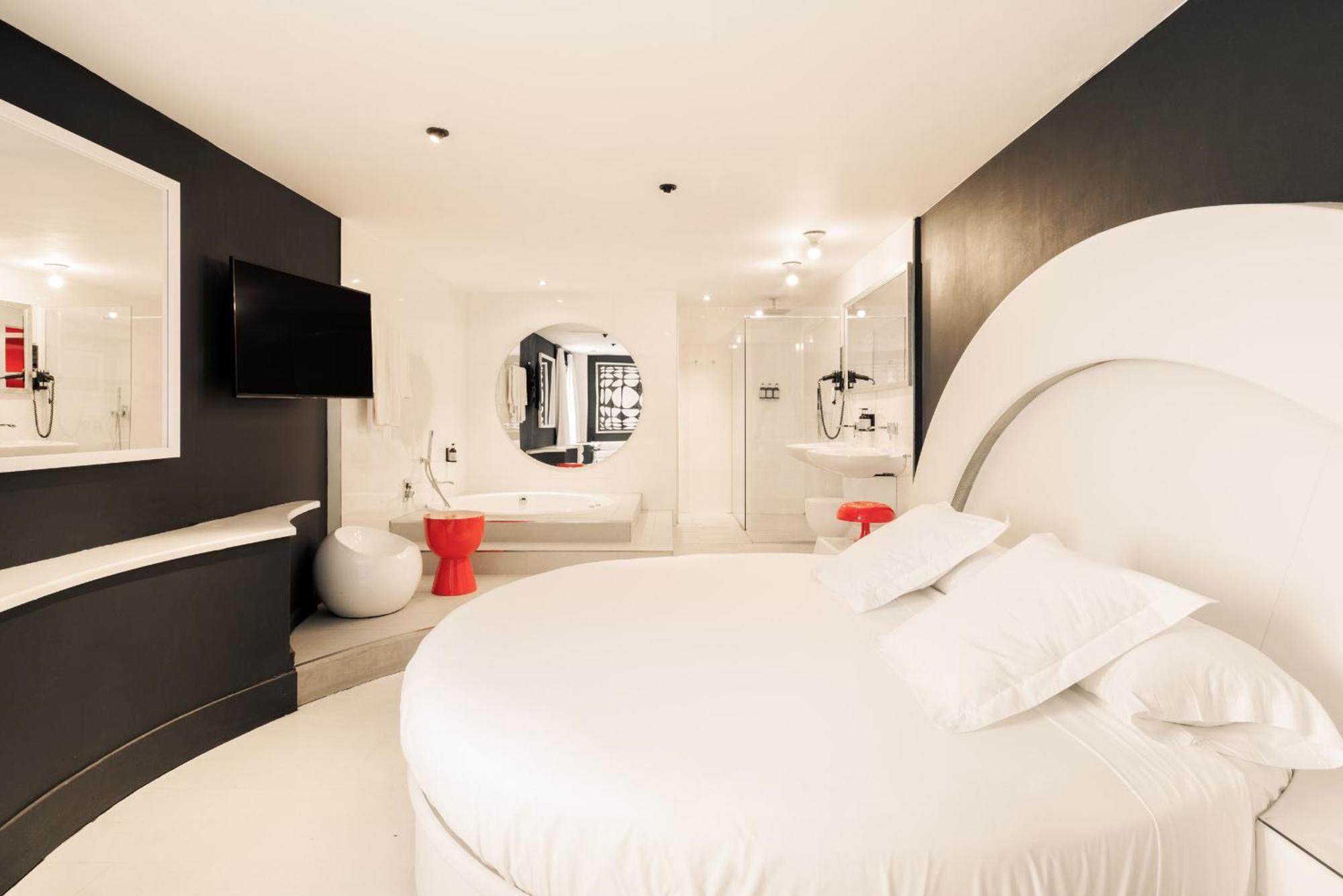 La Franca Travellers Adults Only Hotel