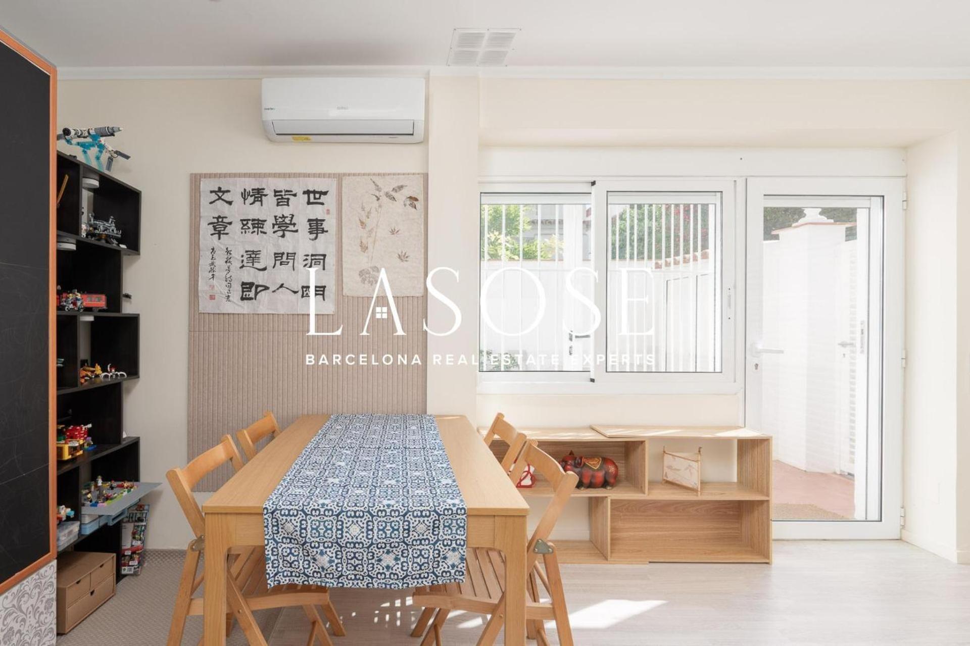 Сasa de vacaciones Vocation House With Garden In The Foothills