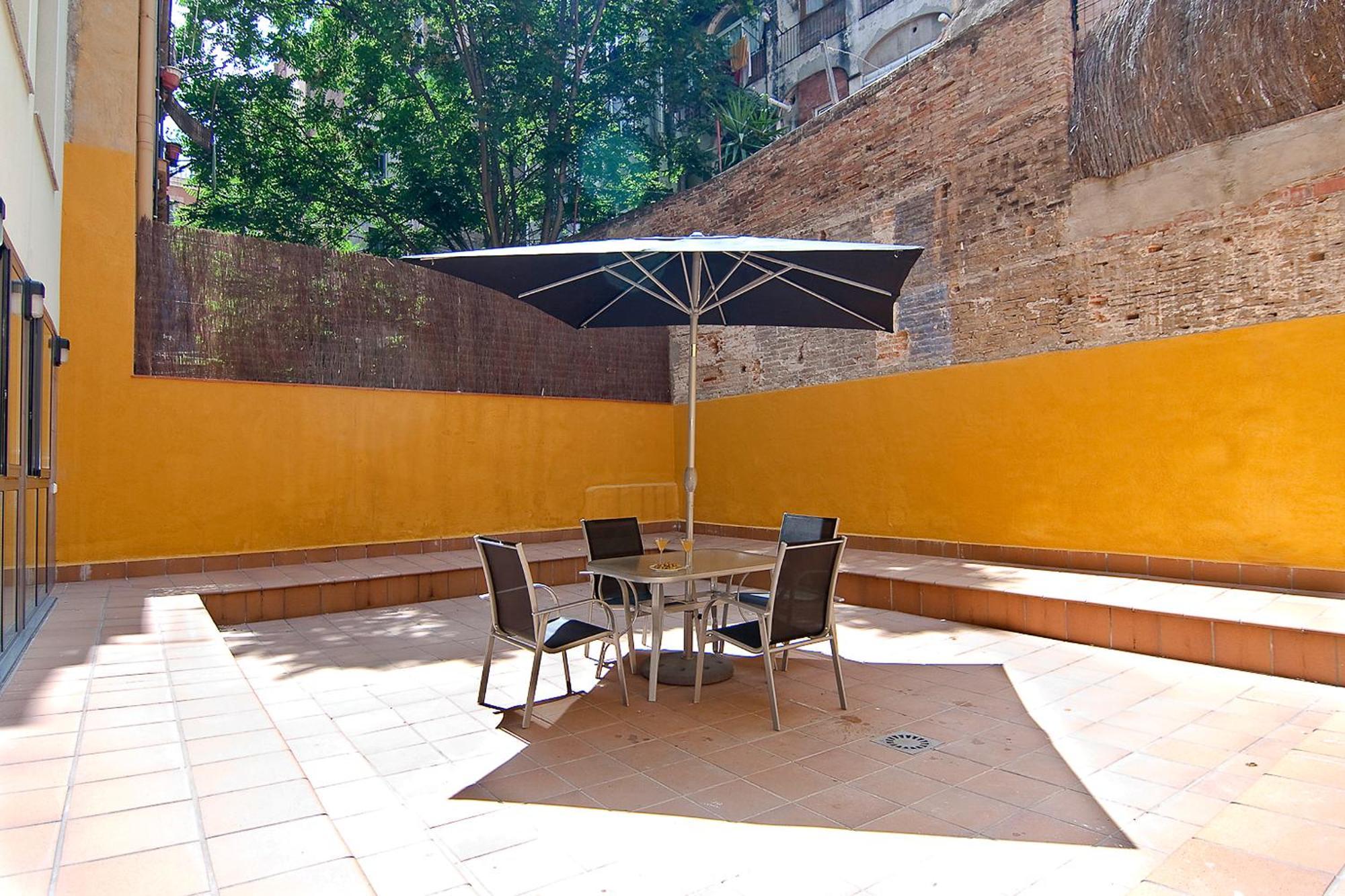 Feelathome Mozart Apartment Barcelona