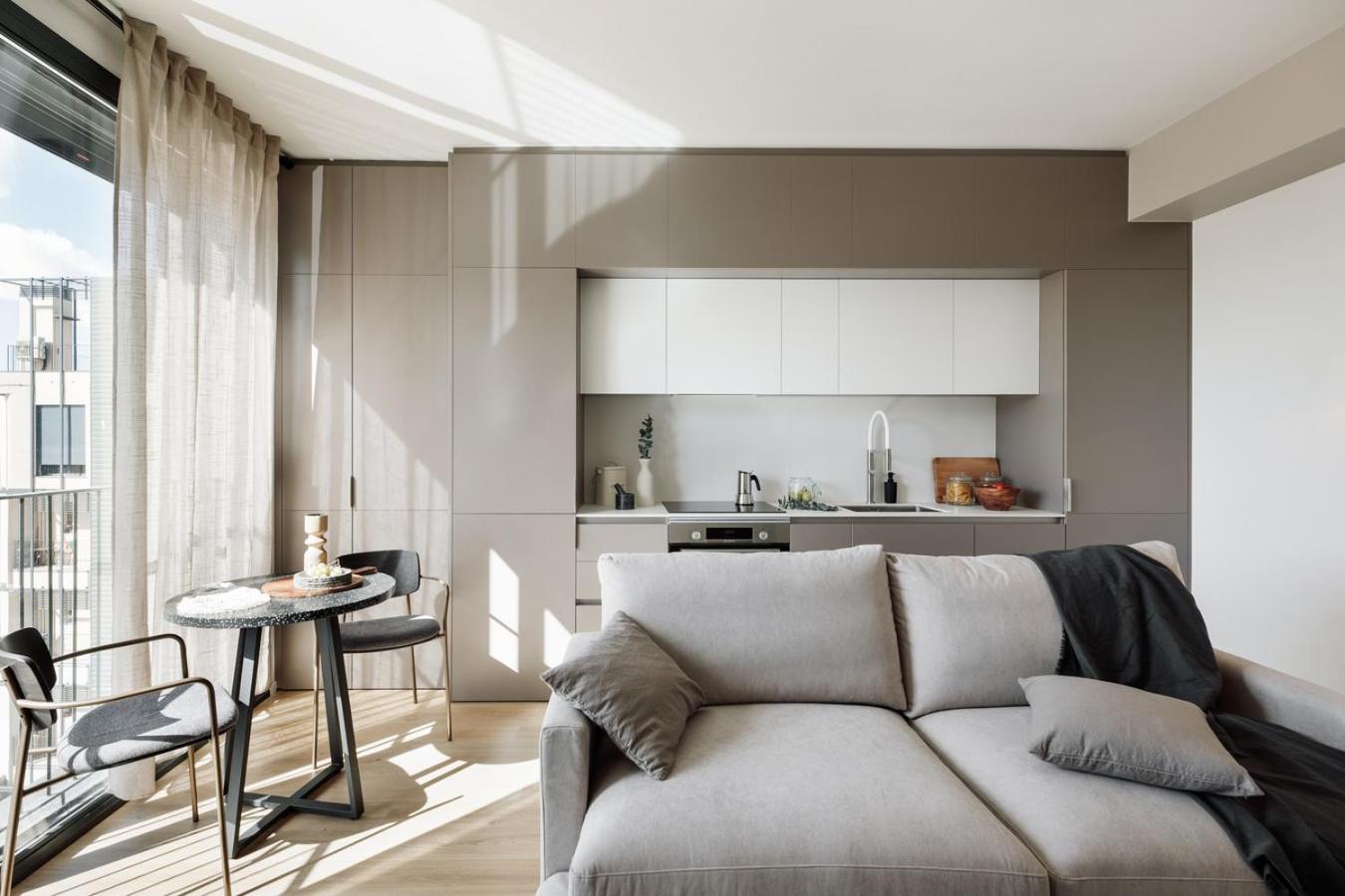 Serrat - 1 Bedroom And Office In Poblenou Apartamento *