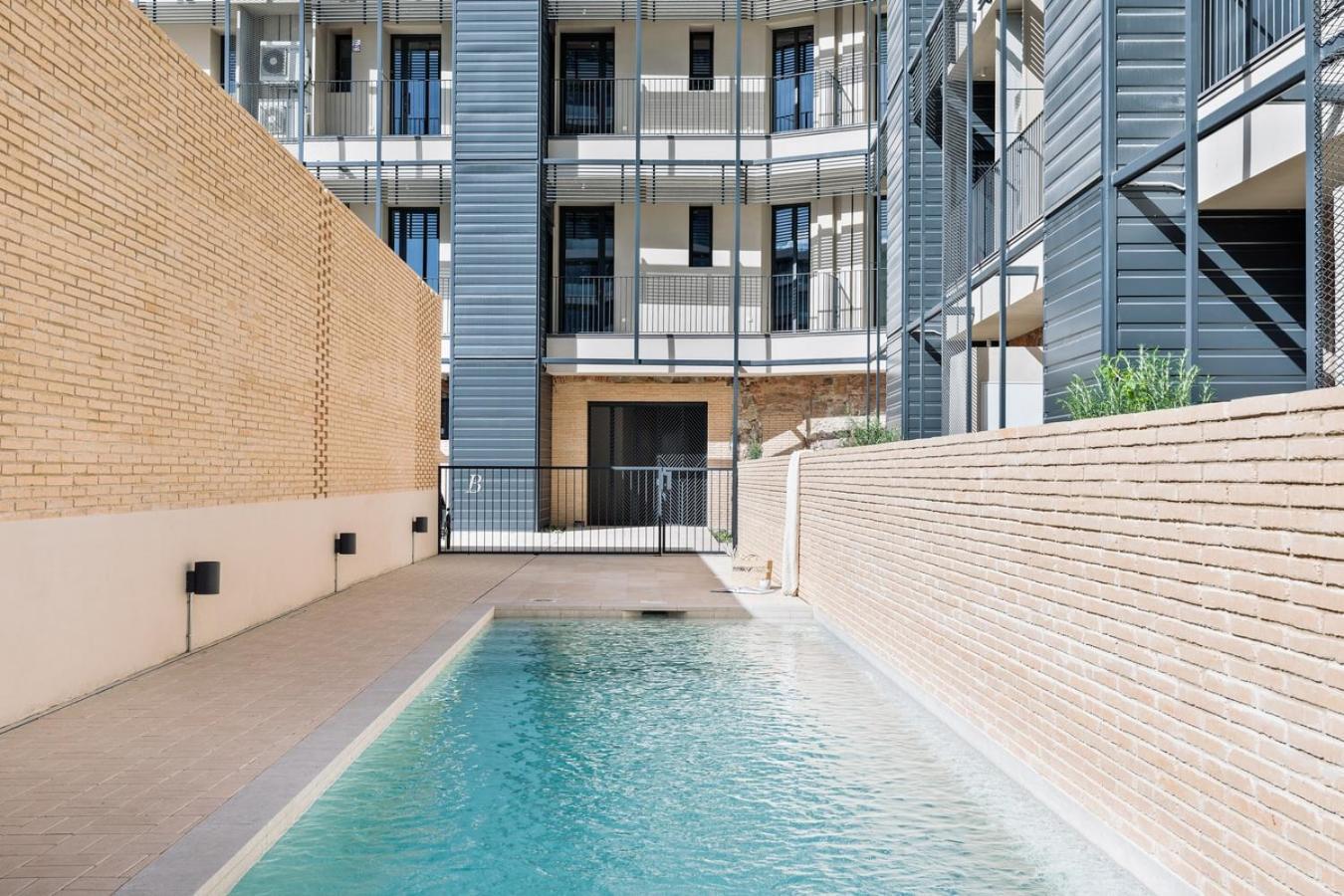 Serrat - 1 Bedroom And Office In Poblenou Barcelona
