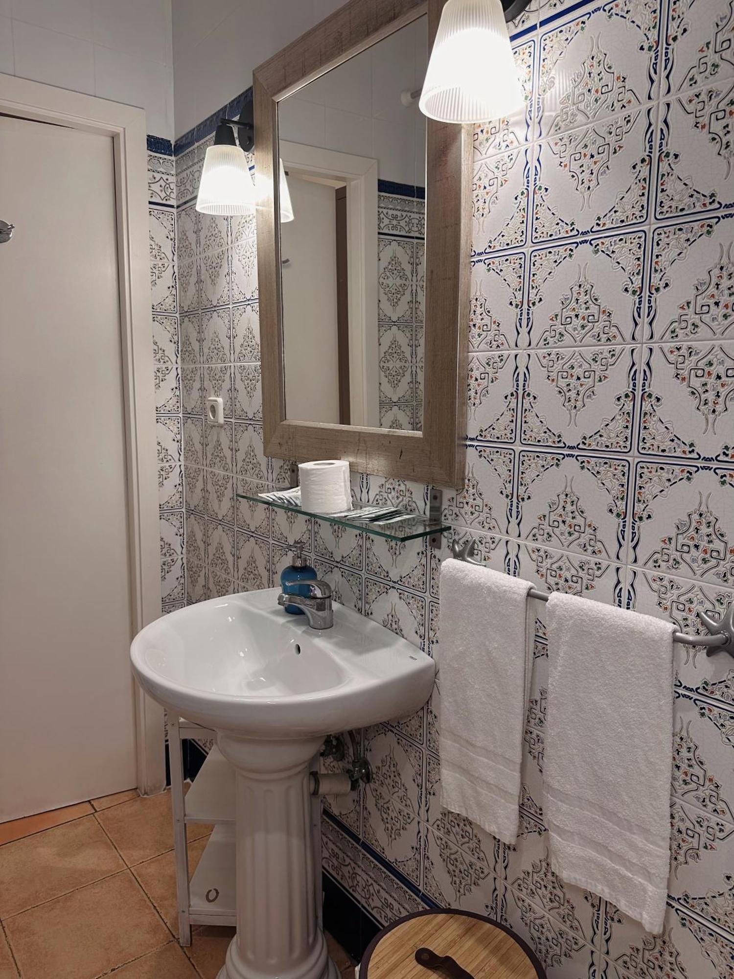 Casa Consell Gran Via, Guest house 2*