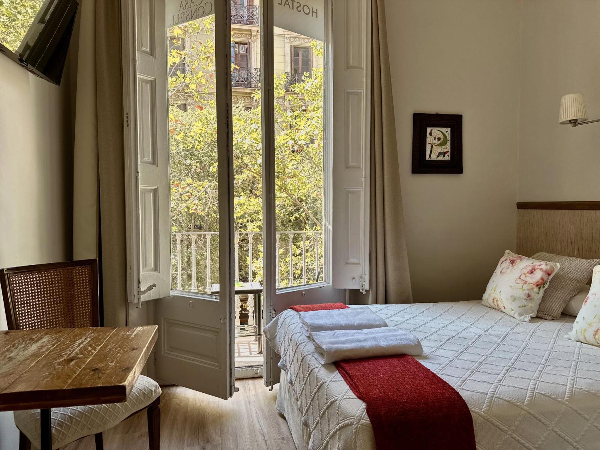 Casa Consell Gran Via, Guest house 2*