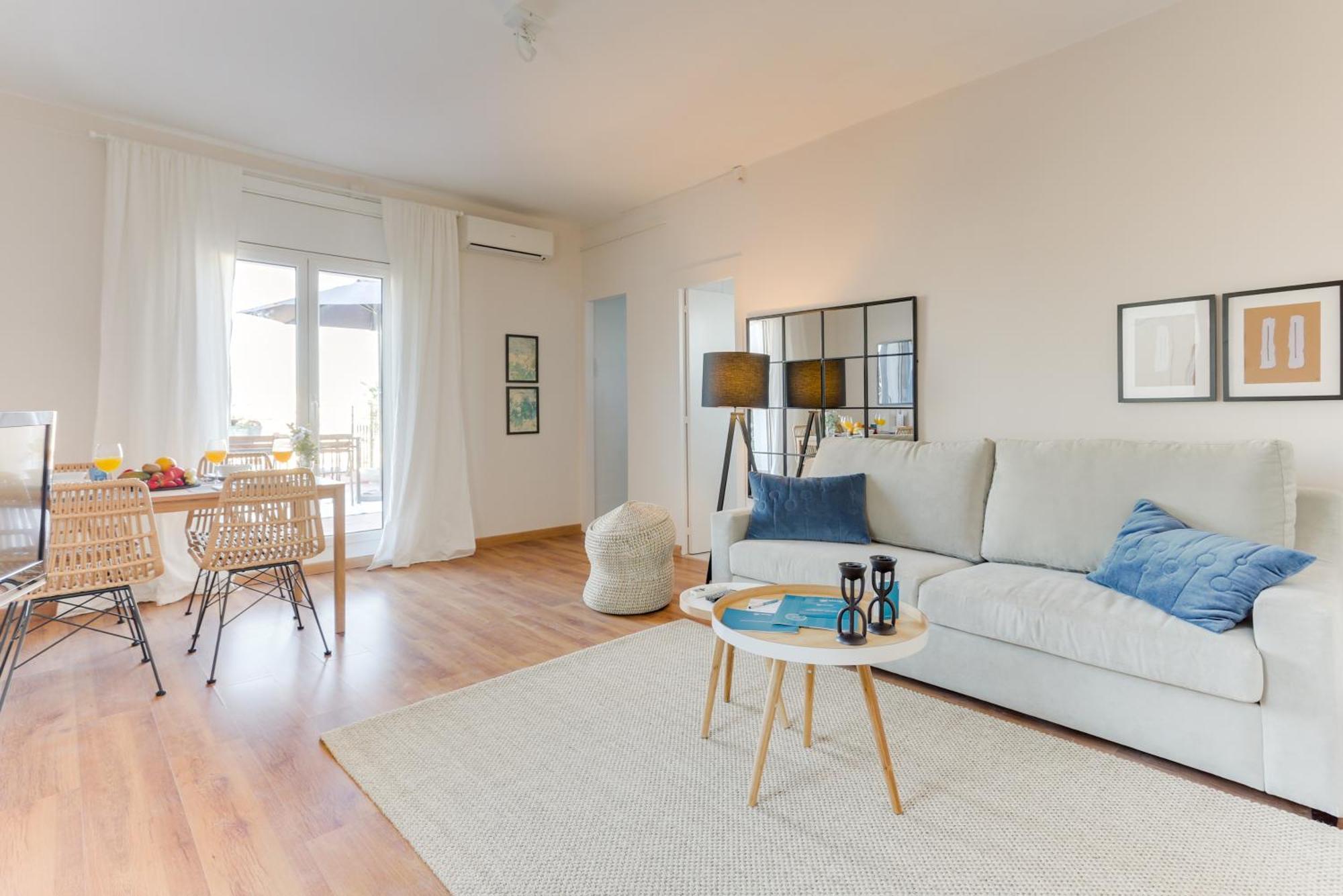 Apartment Rocafort In Eixample Barcelona