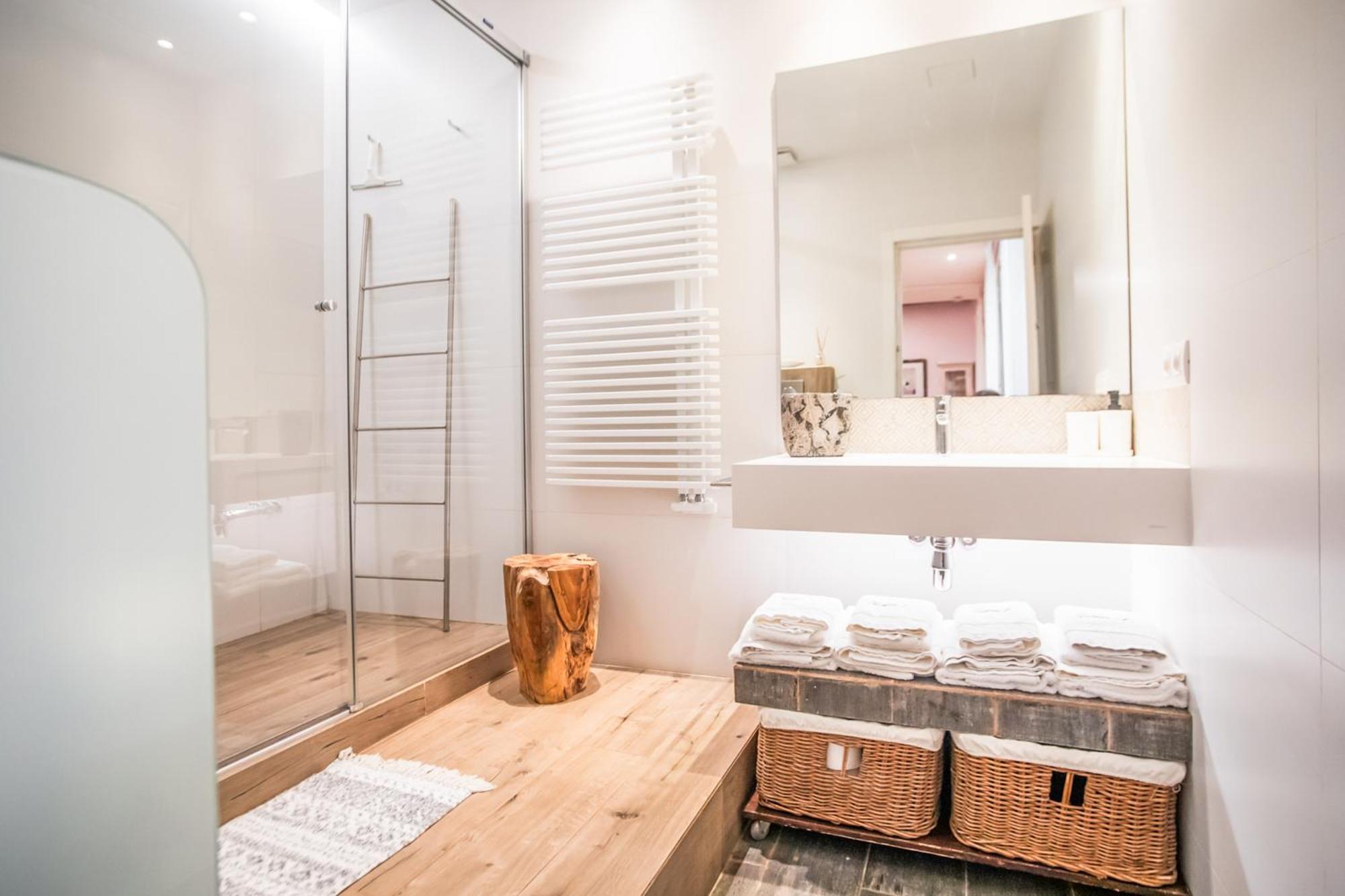 Apartamento El Born - Ciutat Vella - Port 5 Pax 2 Bedrooms *