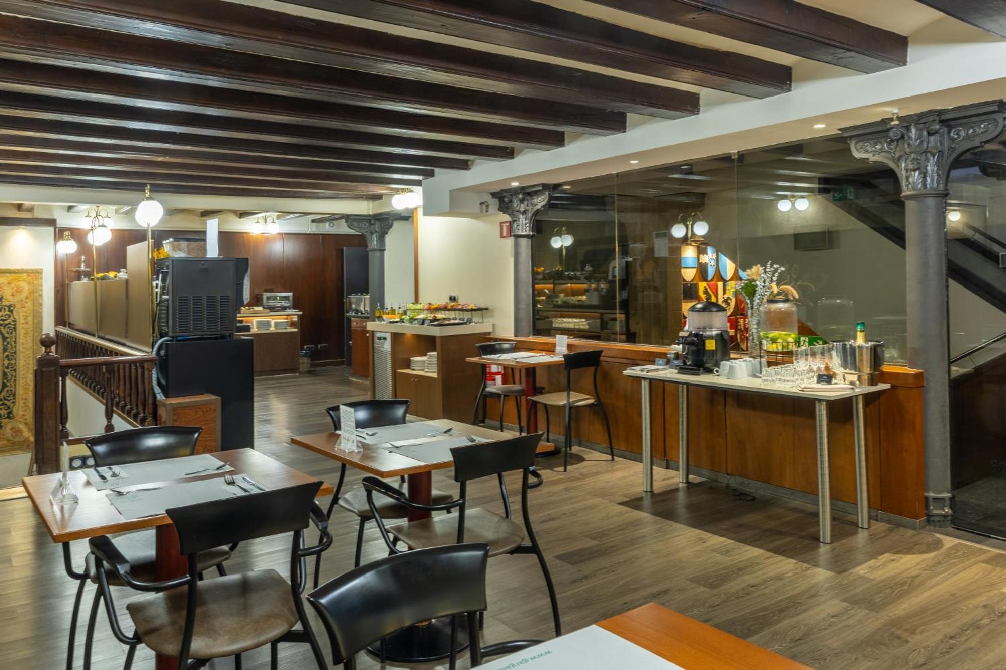 Suizo Hotel