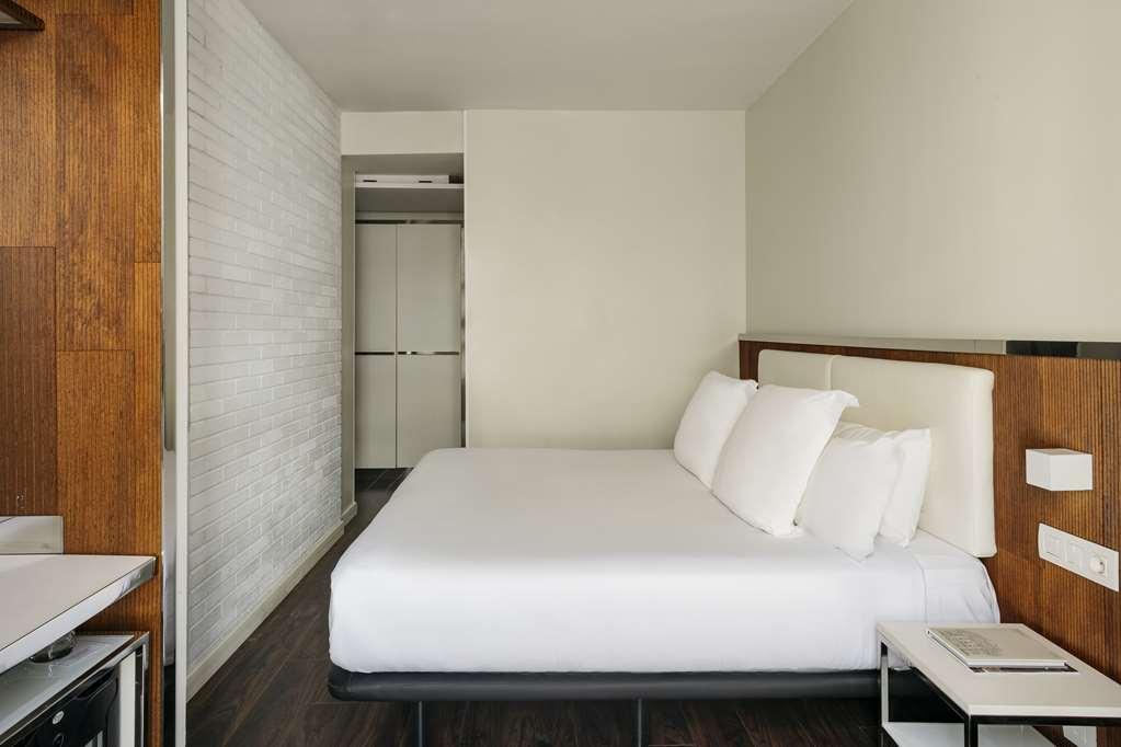 Balmes 4 *