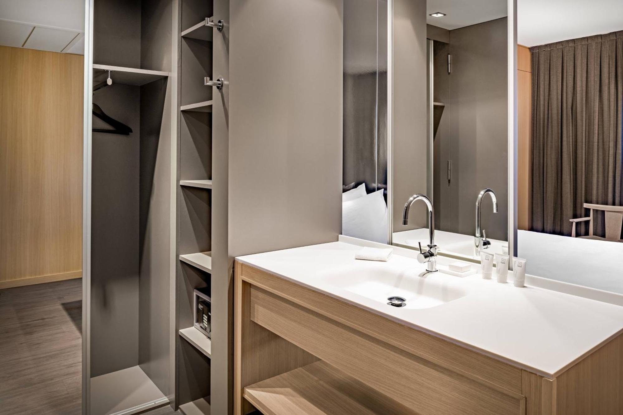 Hotel Ac Sants By Marriott