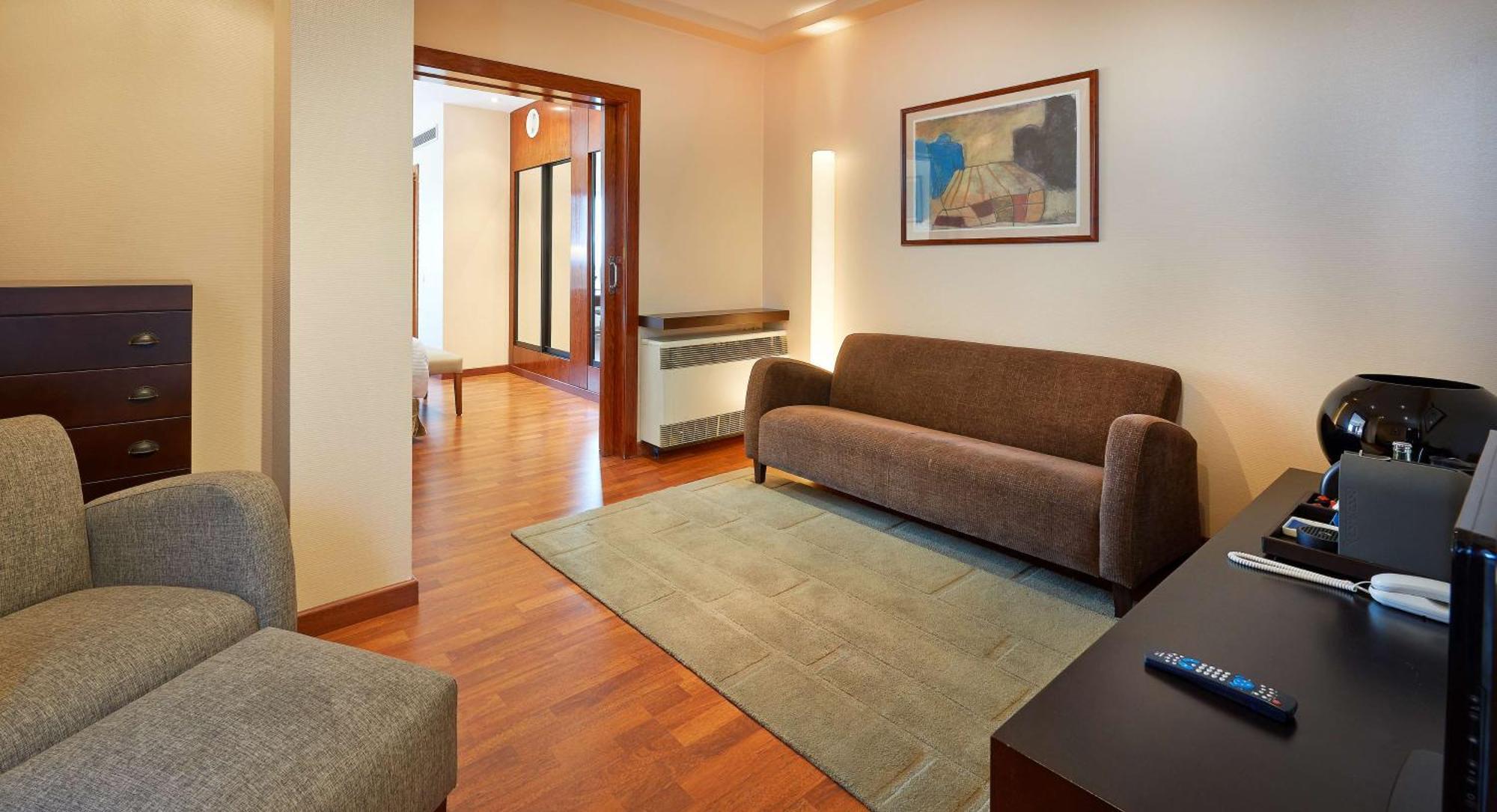 Nh Entenza 3*