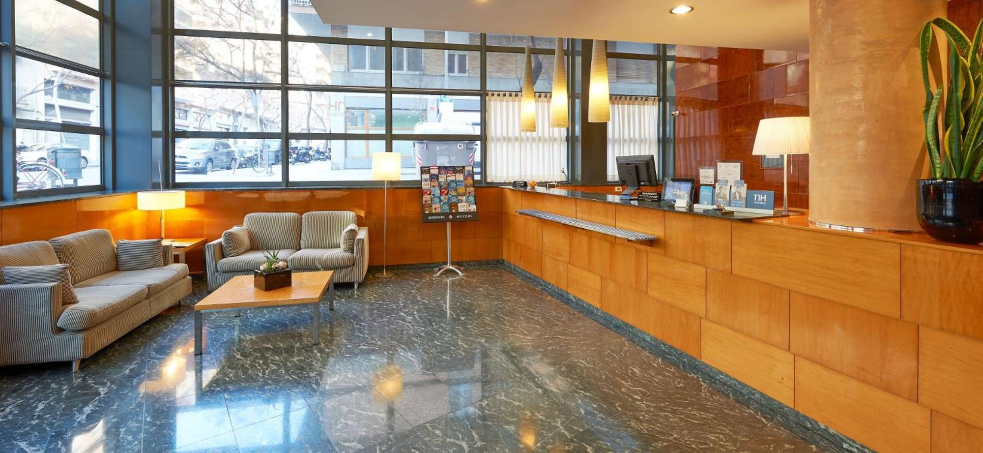 Nh Entenza Hotel 3*