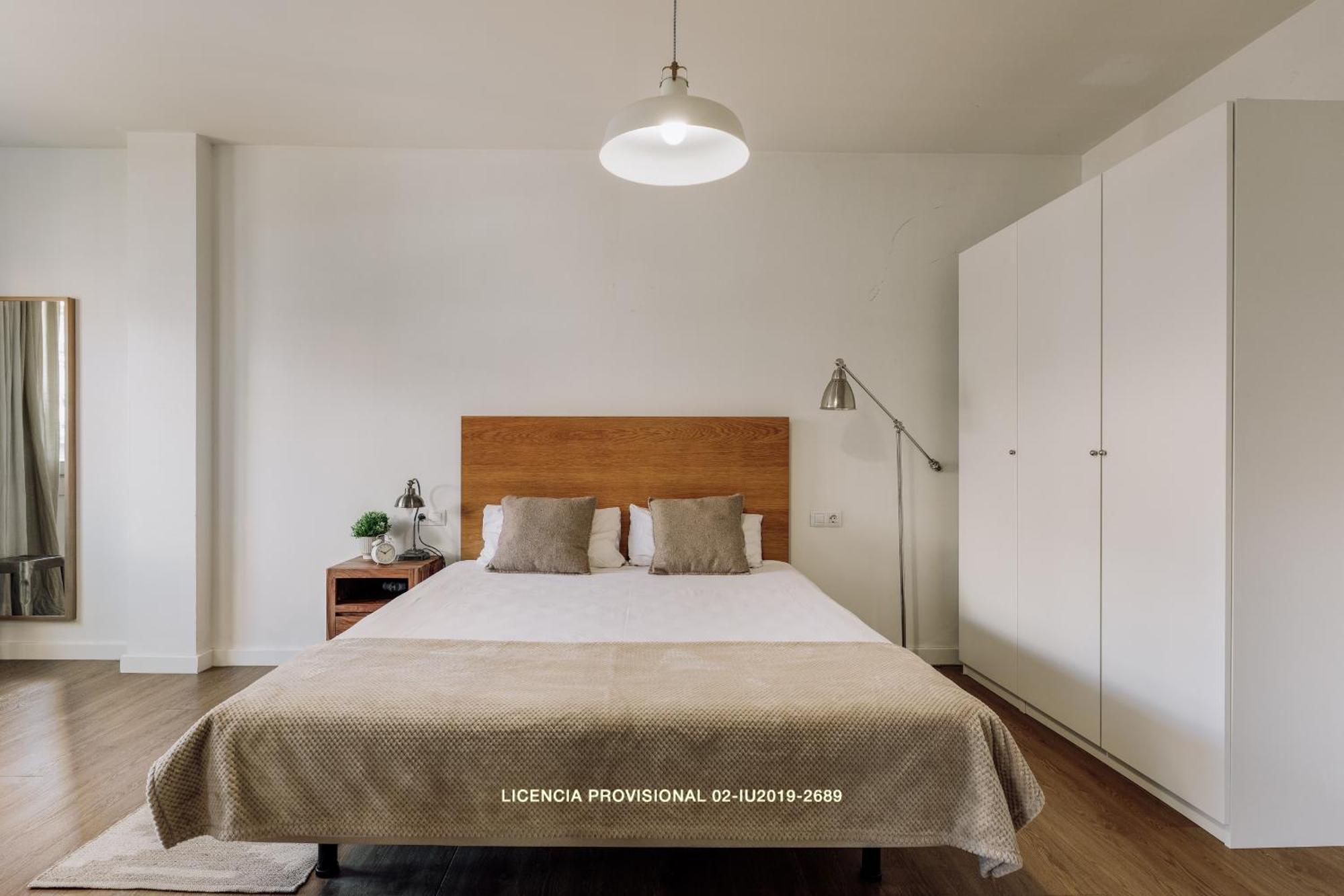 Ola Living Sant Antoni Market * Barcelona