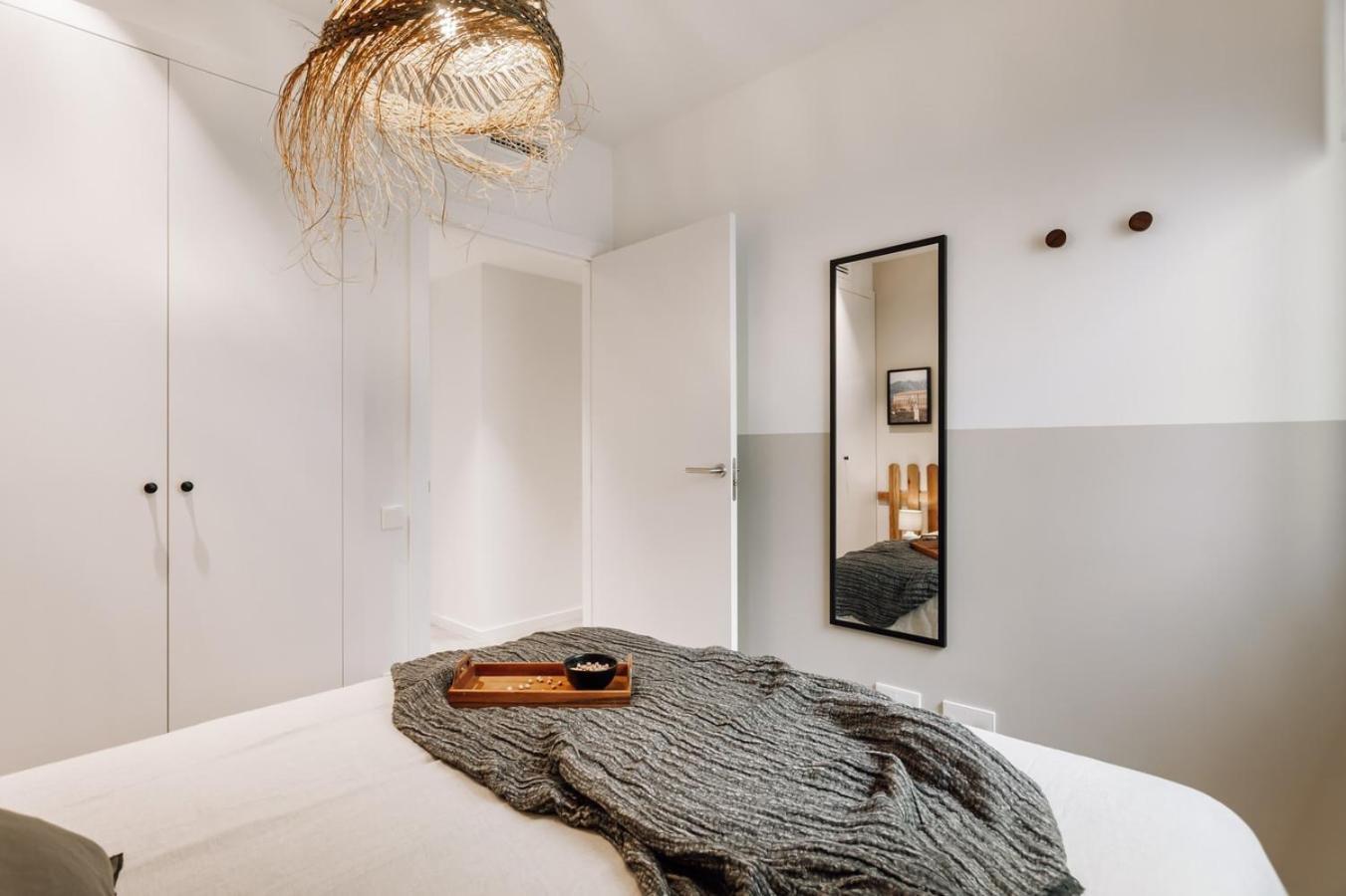Botijo - 2 Bedrooms In Eixample Esquerra *