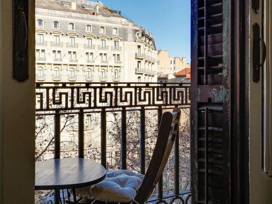 Casa Modernista En Paseo De Gracia Apartamento *