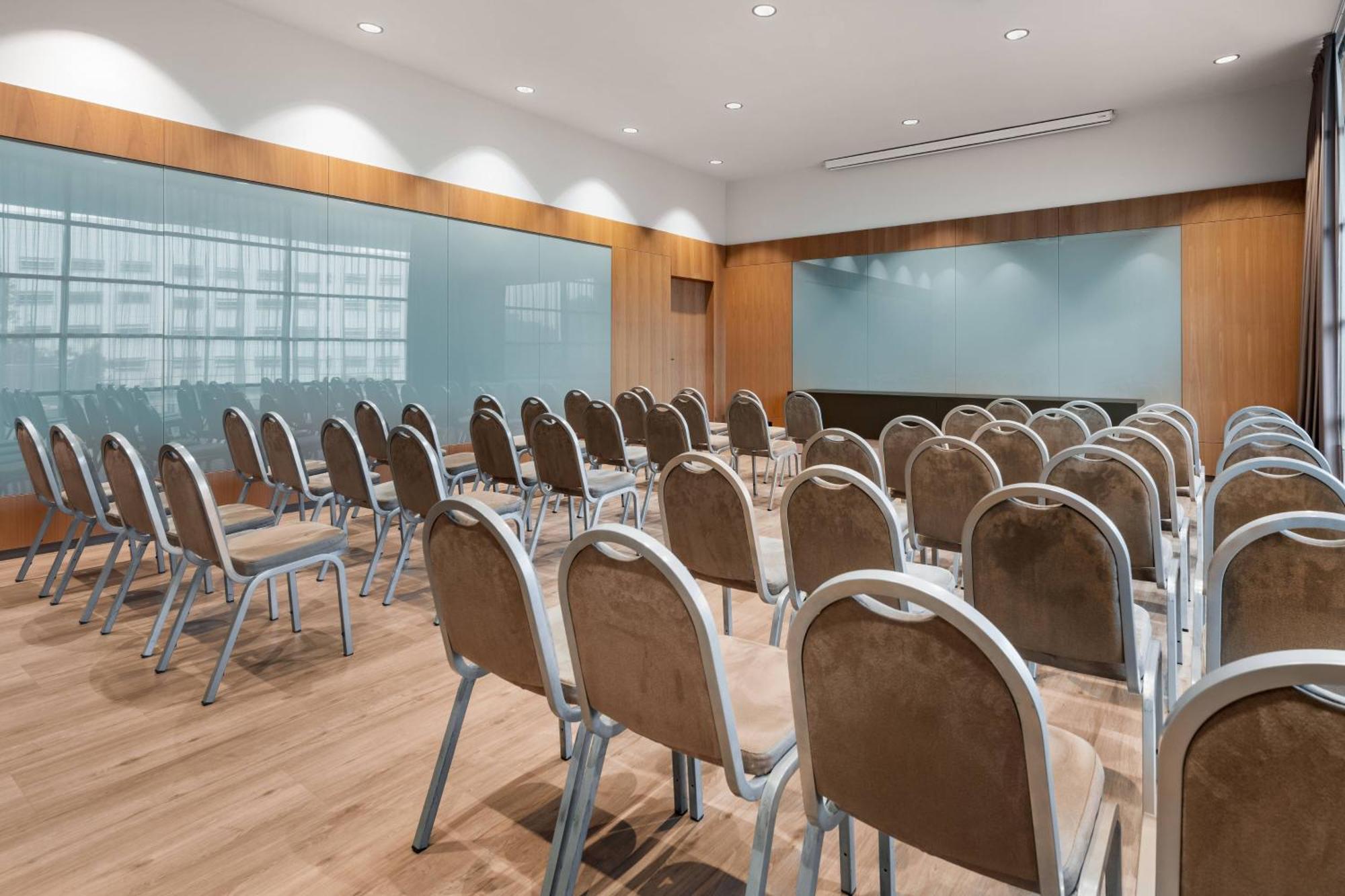Ac Diagonal L'illa By Marriott 4*