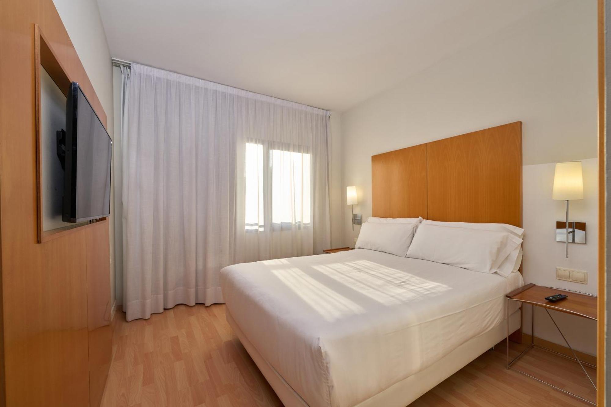 Hotel Hesperia Del Mar 4*