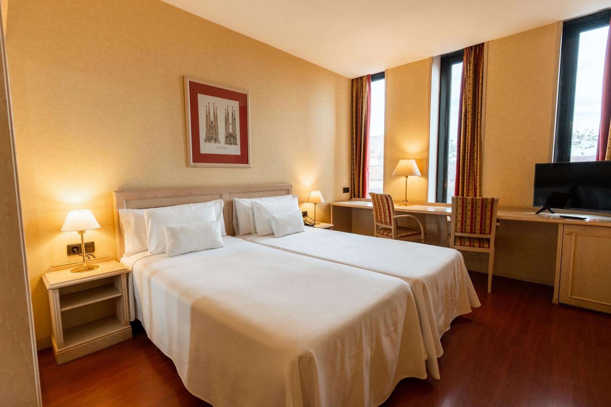 Sunotel Aston 3*