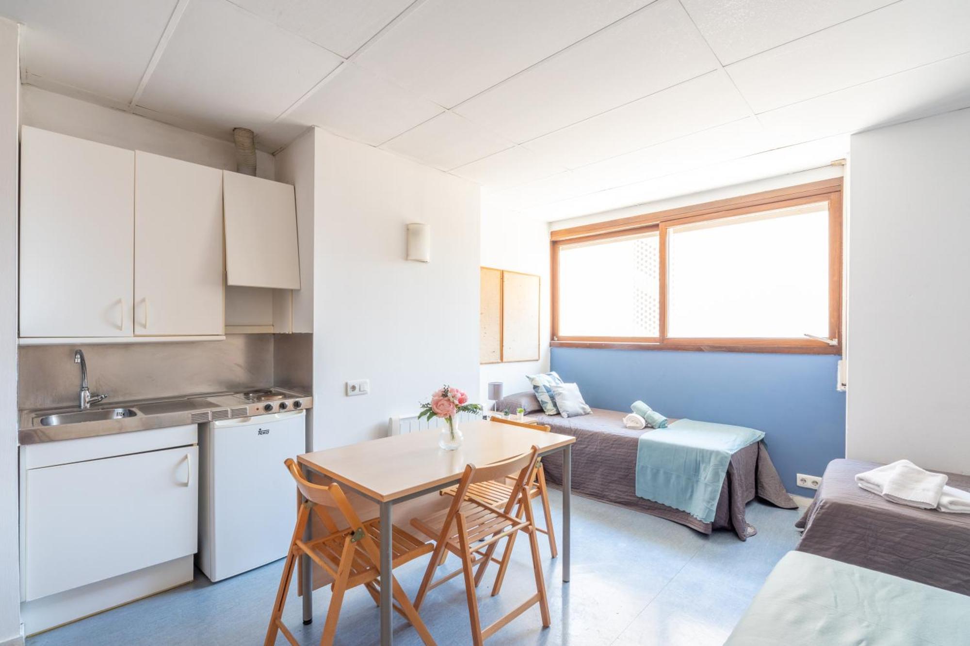 Residencia Universitaria Resa Lesseps Apartamento *