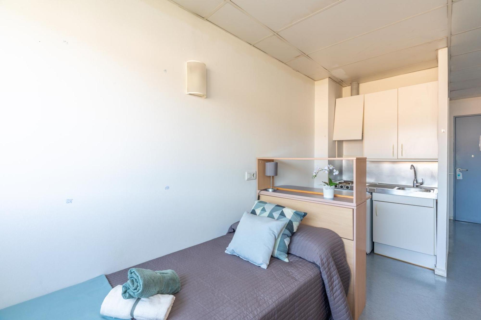 Residencia Universitaria Resa Lesseps Barcelona