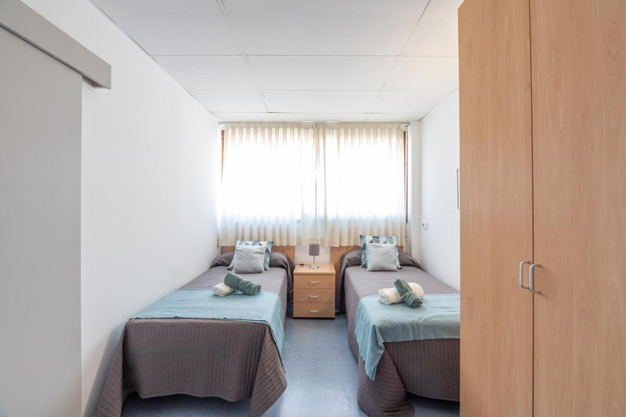 Residencia Universitaria Resa Lesseps Apartamento *