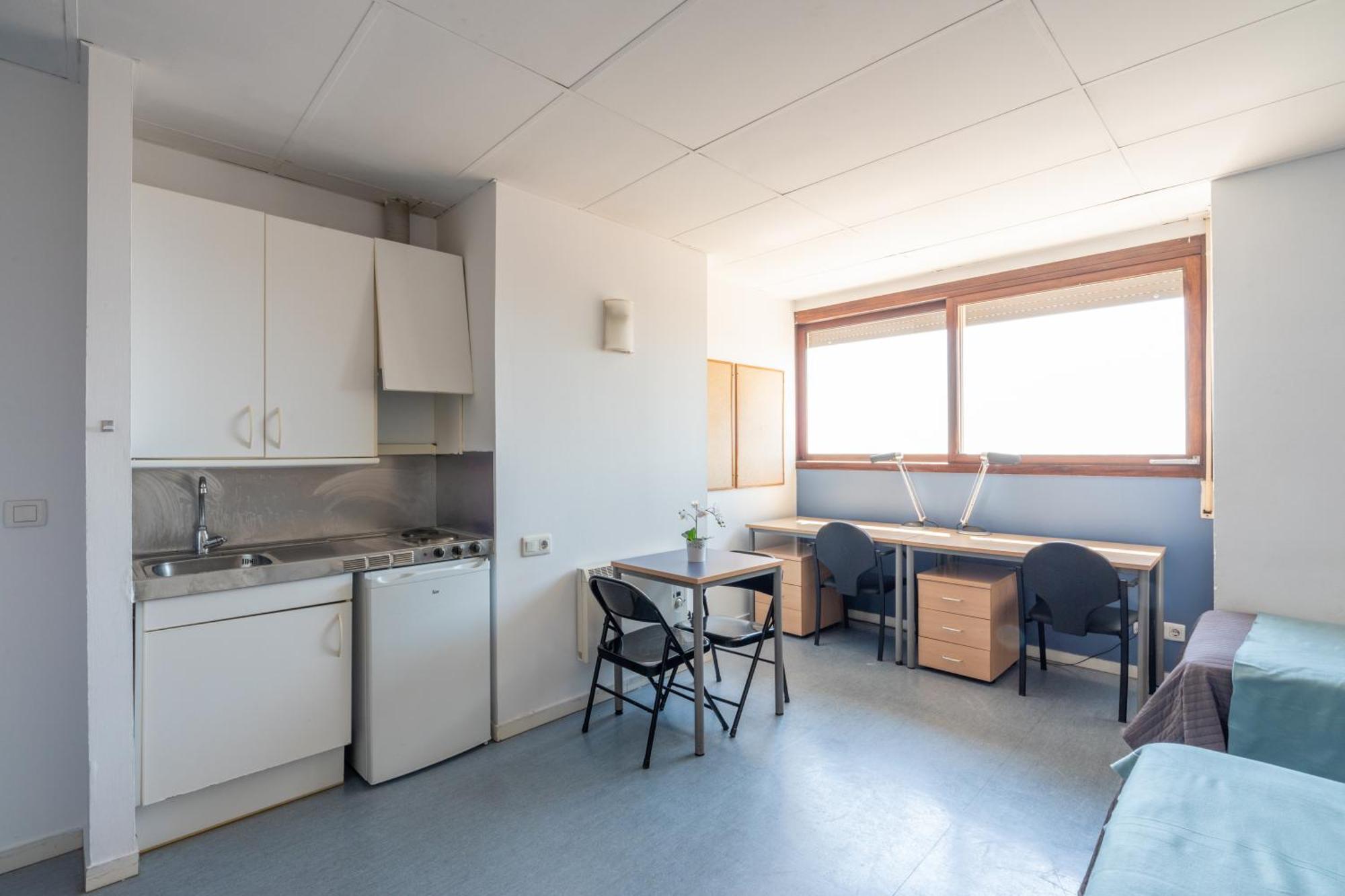 Residencia Universitaria Resa Lesseps Apartamento Barcelona
