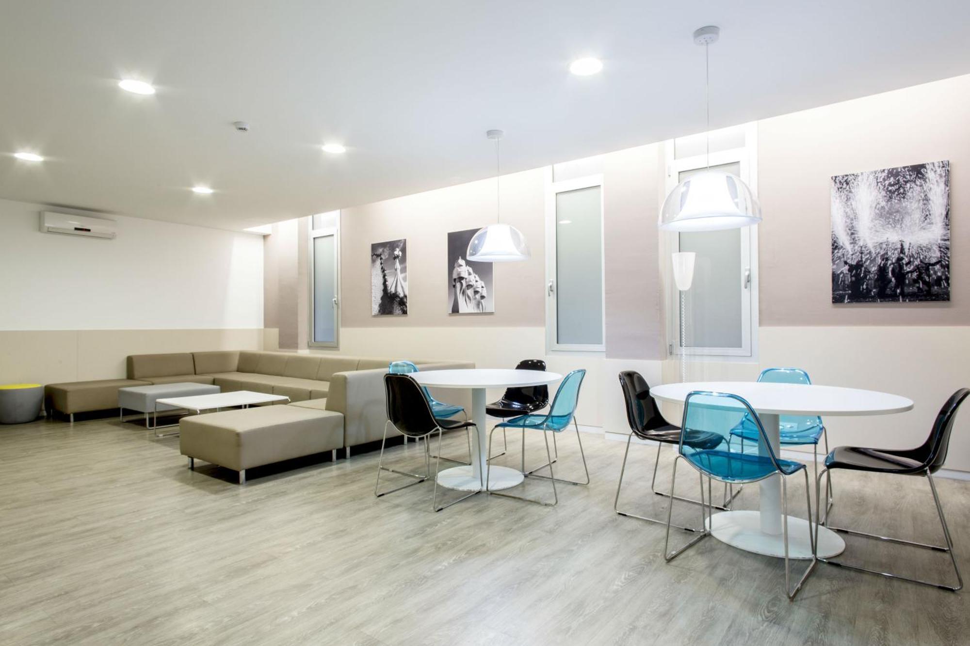 Residencia Universitaria Resa Lesseps *