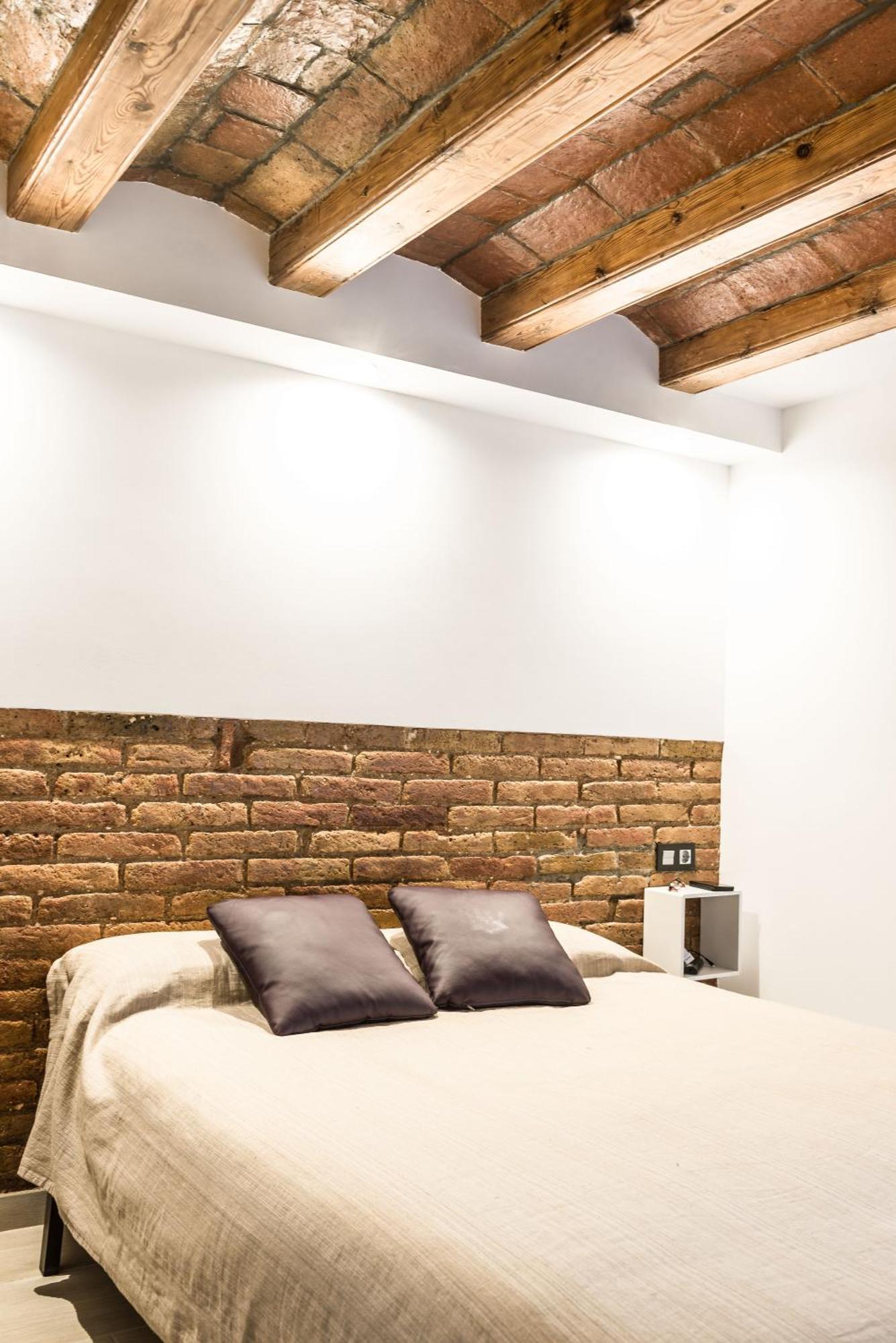 Radas Apartment *