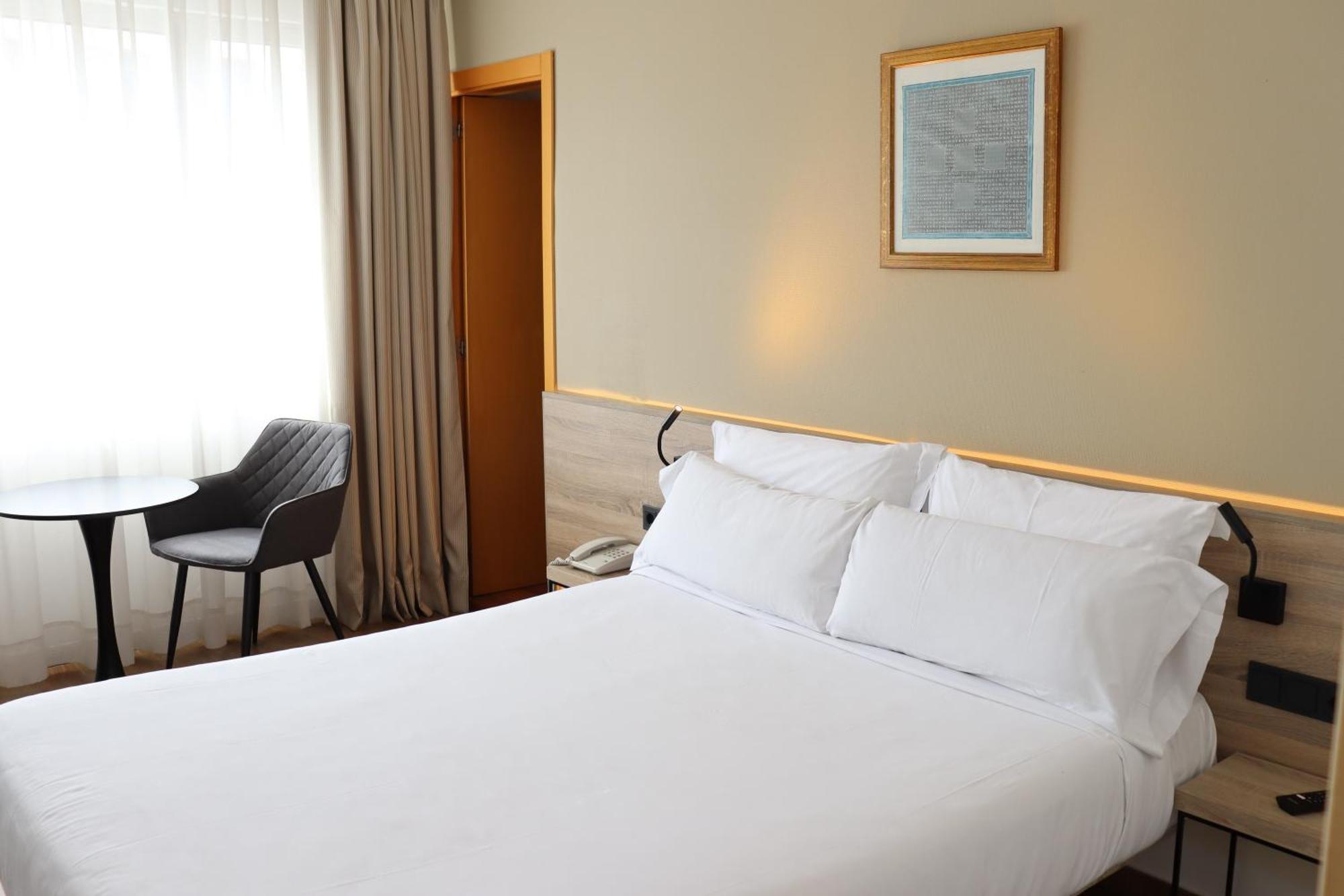 Eurohotel Diagonal Port Hotel 4*