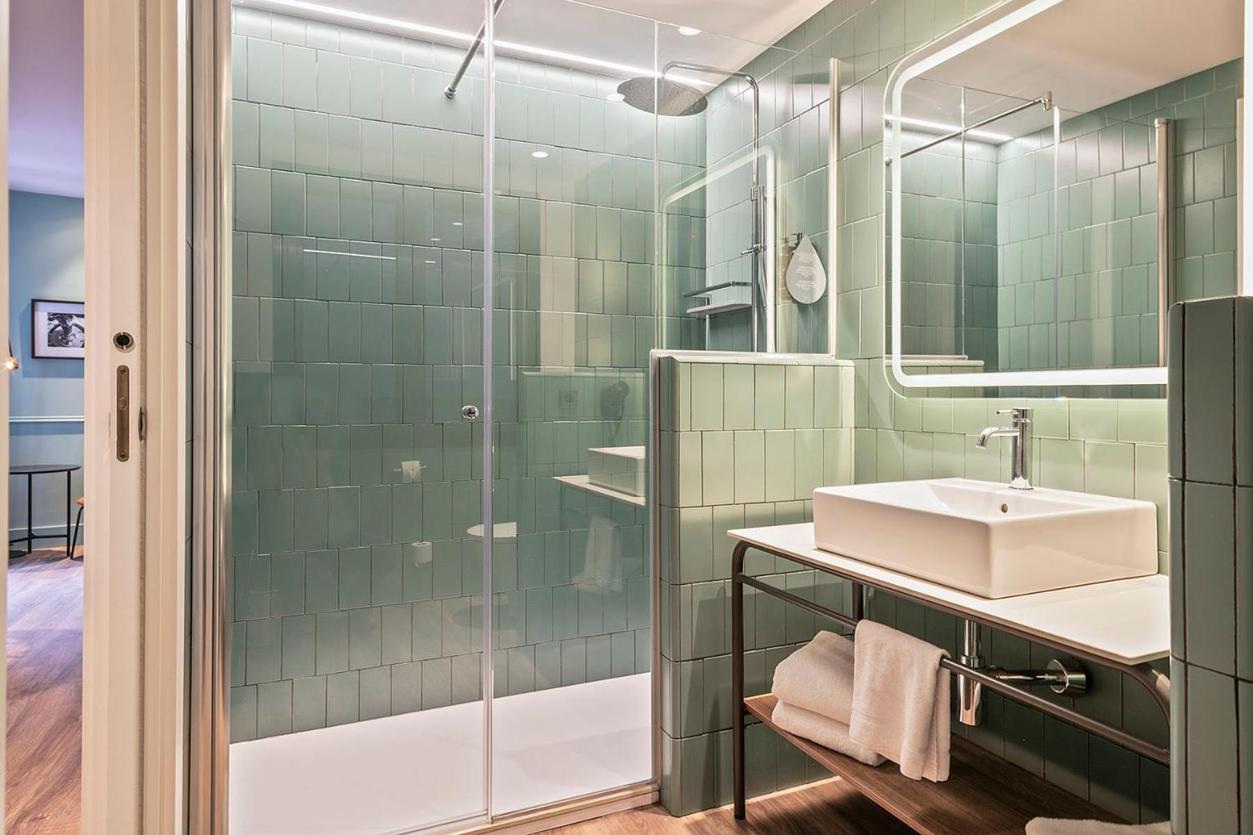 Via Augusta Hotel