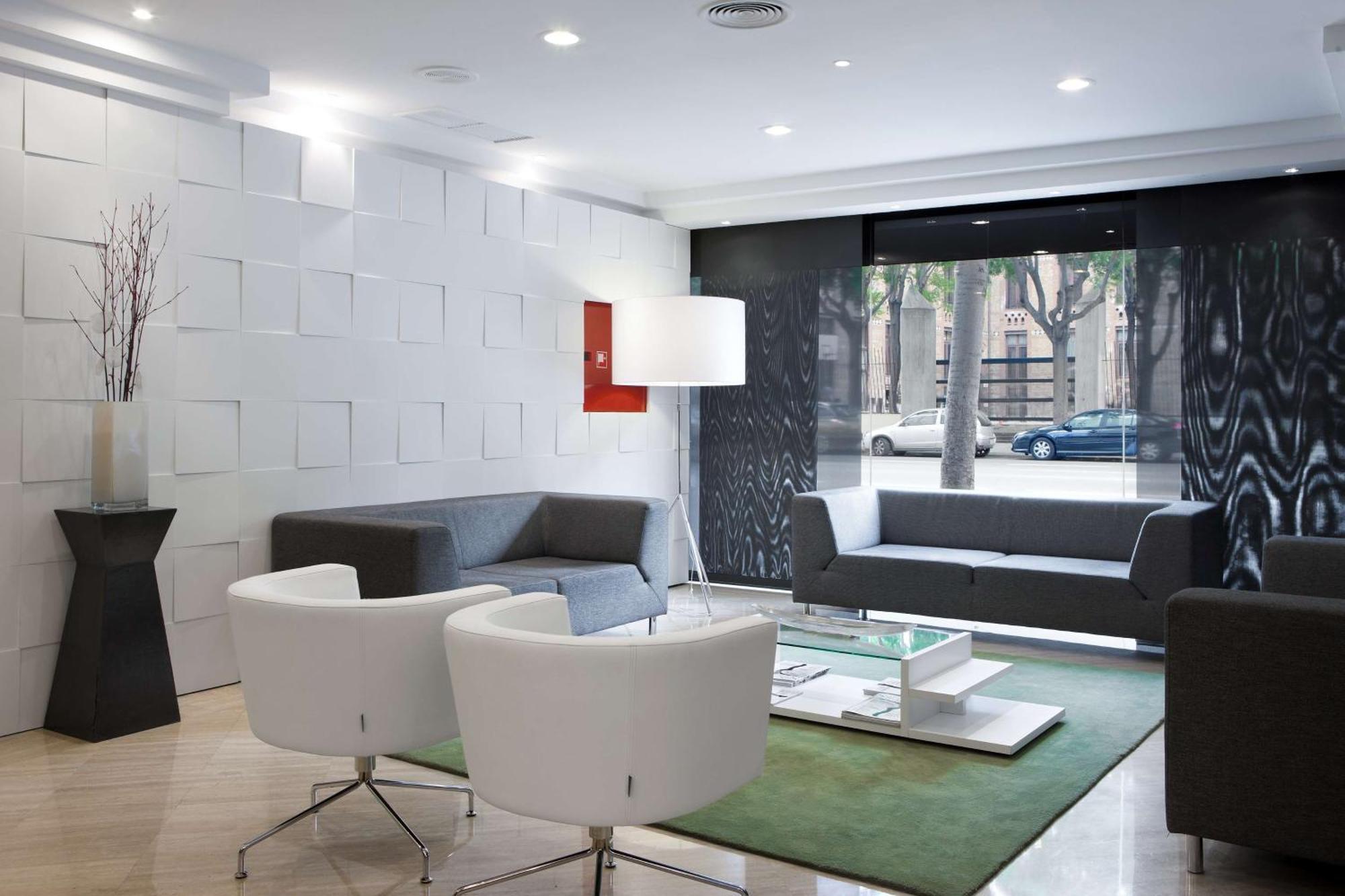 Nh Stadium Hotel 4*