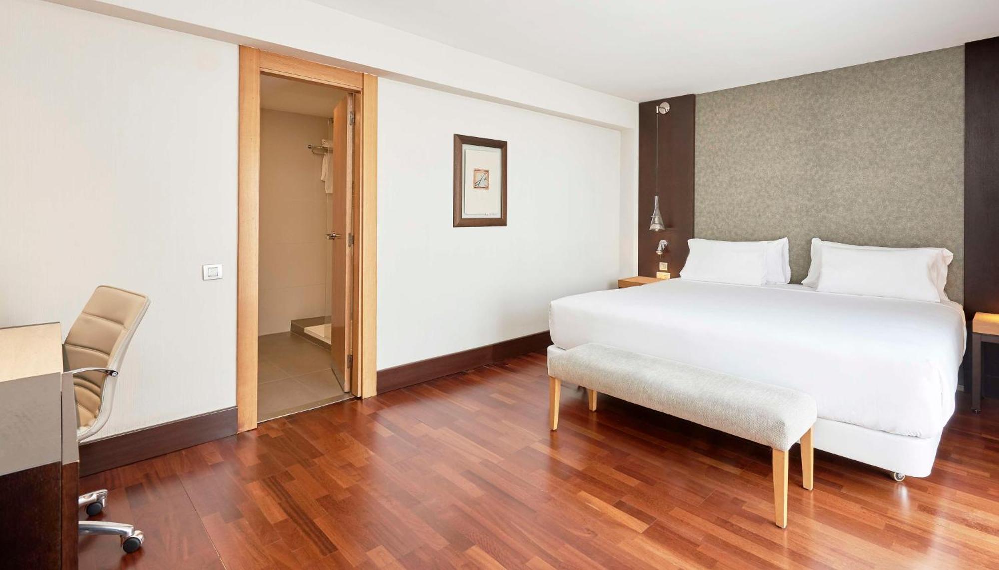 Hotel Nh Stadium Barcelona